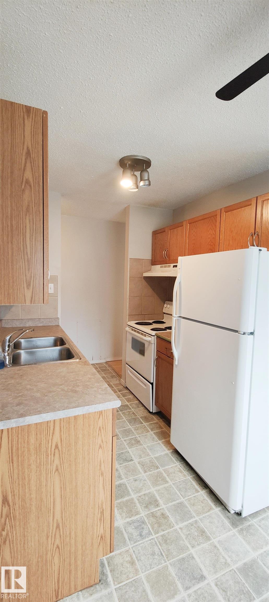 Photo 14 at 207 - 10815 83 Avenue NW, Garneau, Edmonton