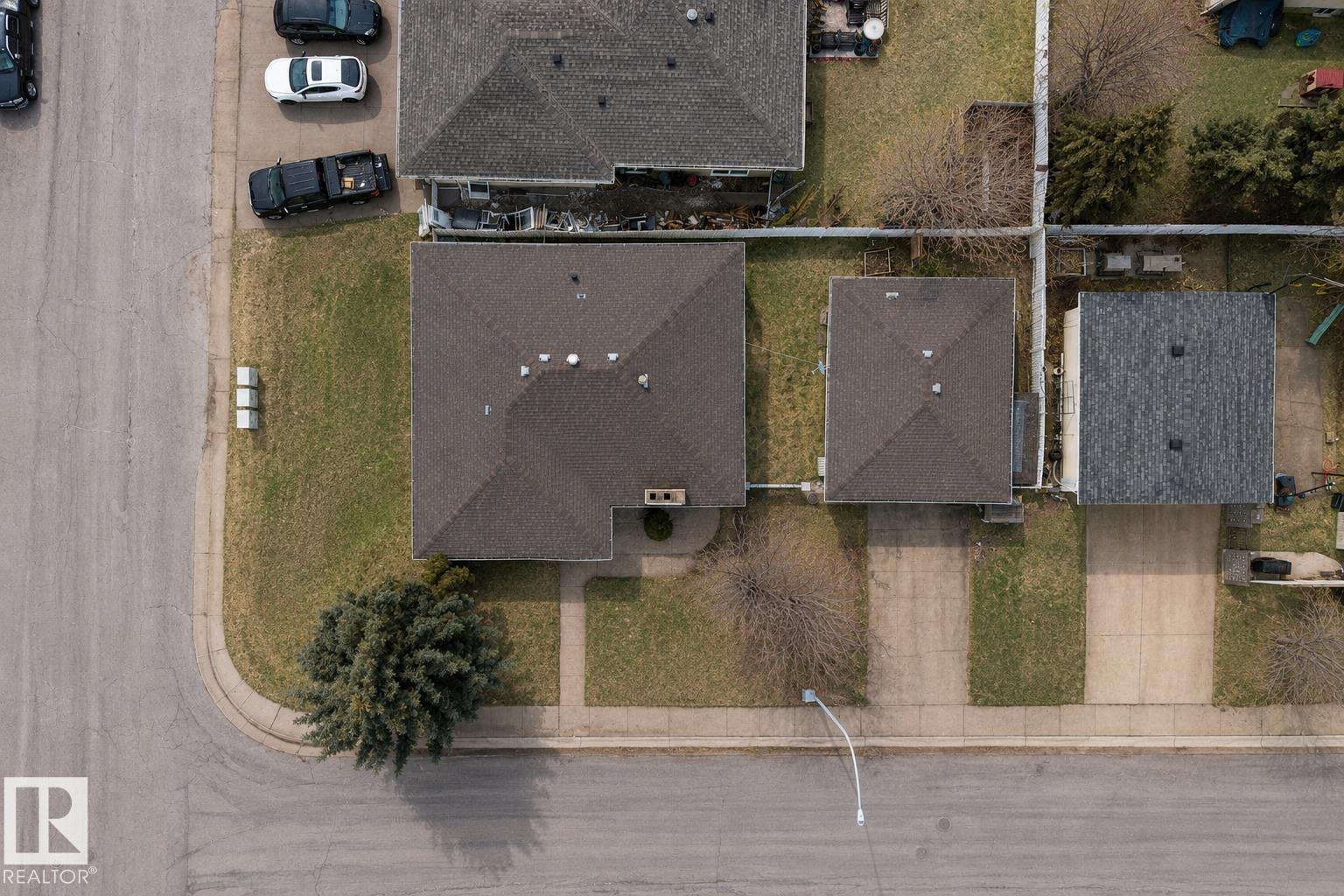 https://zimg.paragon.ice.com/ParagonImages/Property/PM/RAE/225390648/21/0/0/b224d968dbacf5e75b44aa575854c999/1/91909225481c522eb4ed788a3458af06/225390648-d0639823-7f9b-4928-95d8-84d8569f4528.JPG