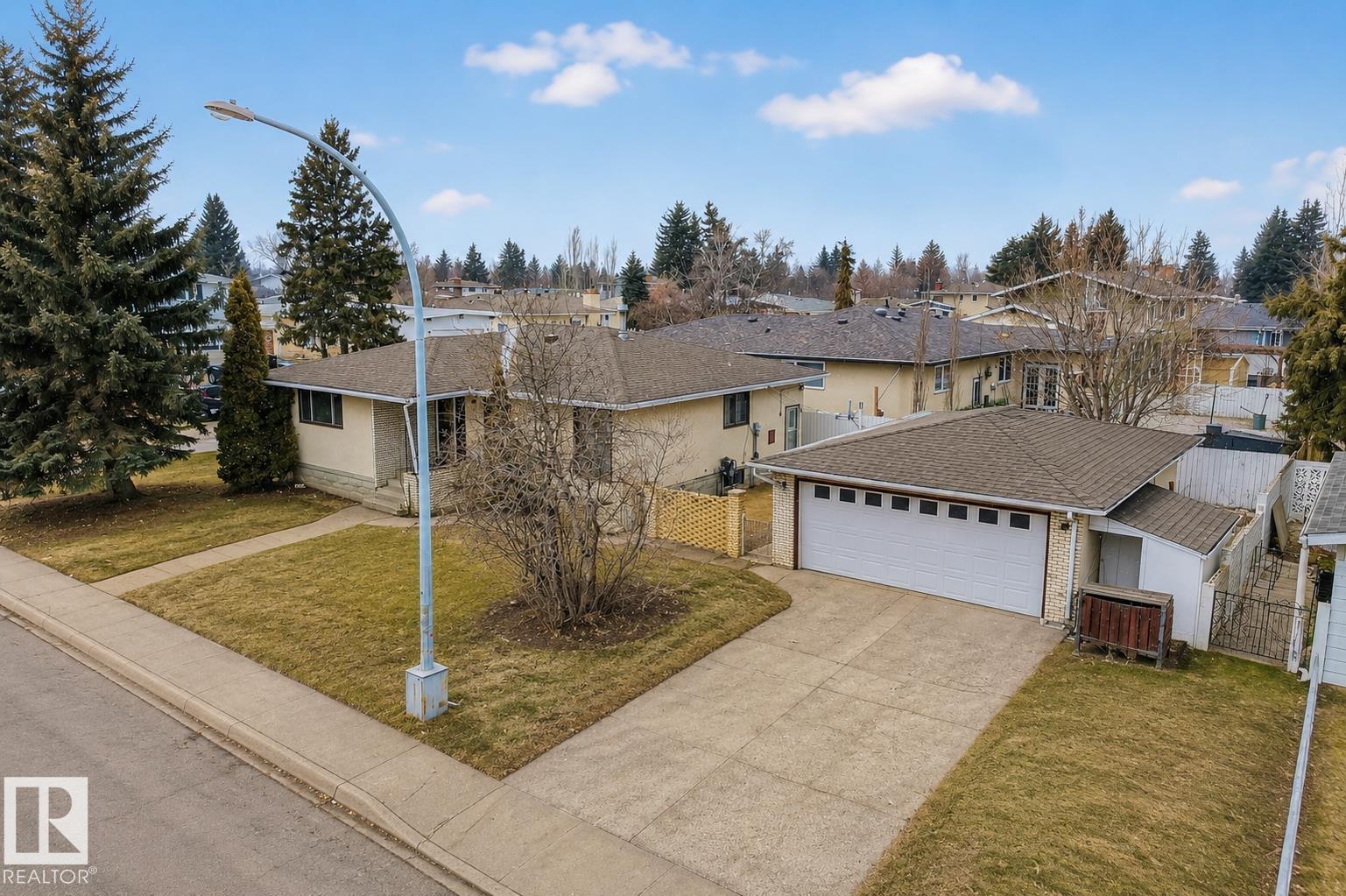 https://zimg.paragon.ice.com/ParagonImages/Property/PM/RAE/225390648/25/0/0/2d6c43a9a4bbc058a71fb832332e59a6/1/91909225481c522eb4ed788a3458af06/225390648-8c4273f0-334b-4724-9986-b539ca8559c5.JPG