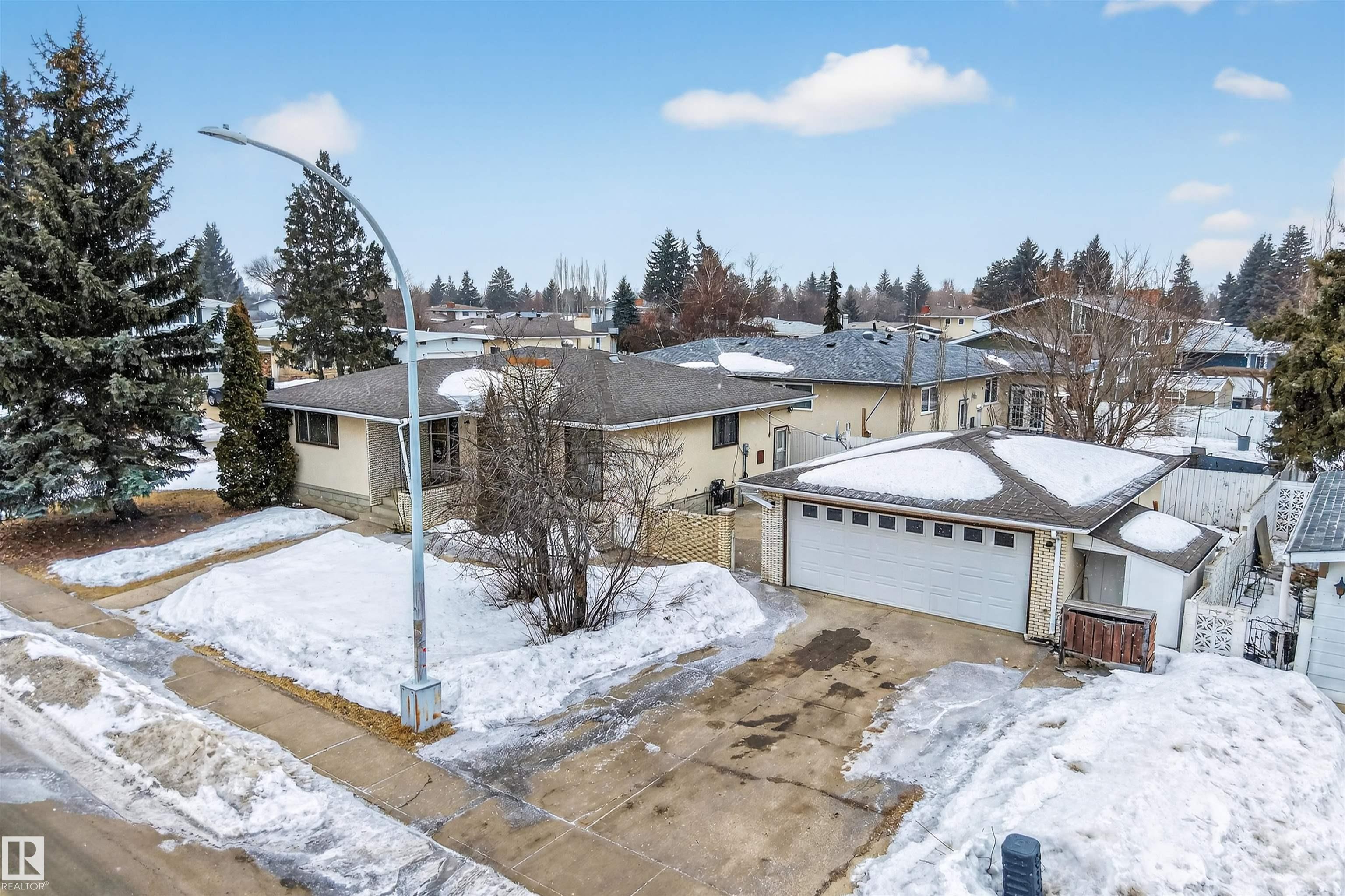 Photo 26 at 4104 109 Street NW, Rideau Park, Edmonton