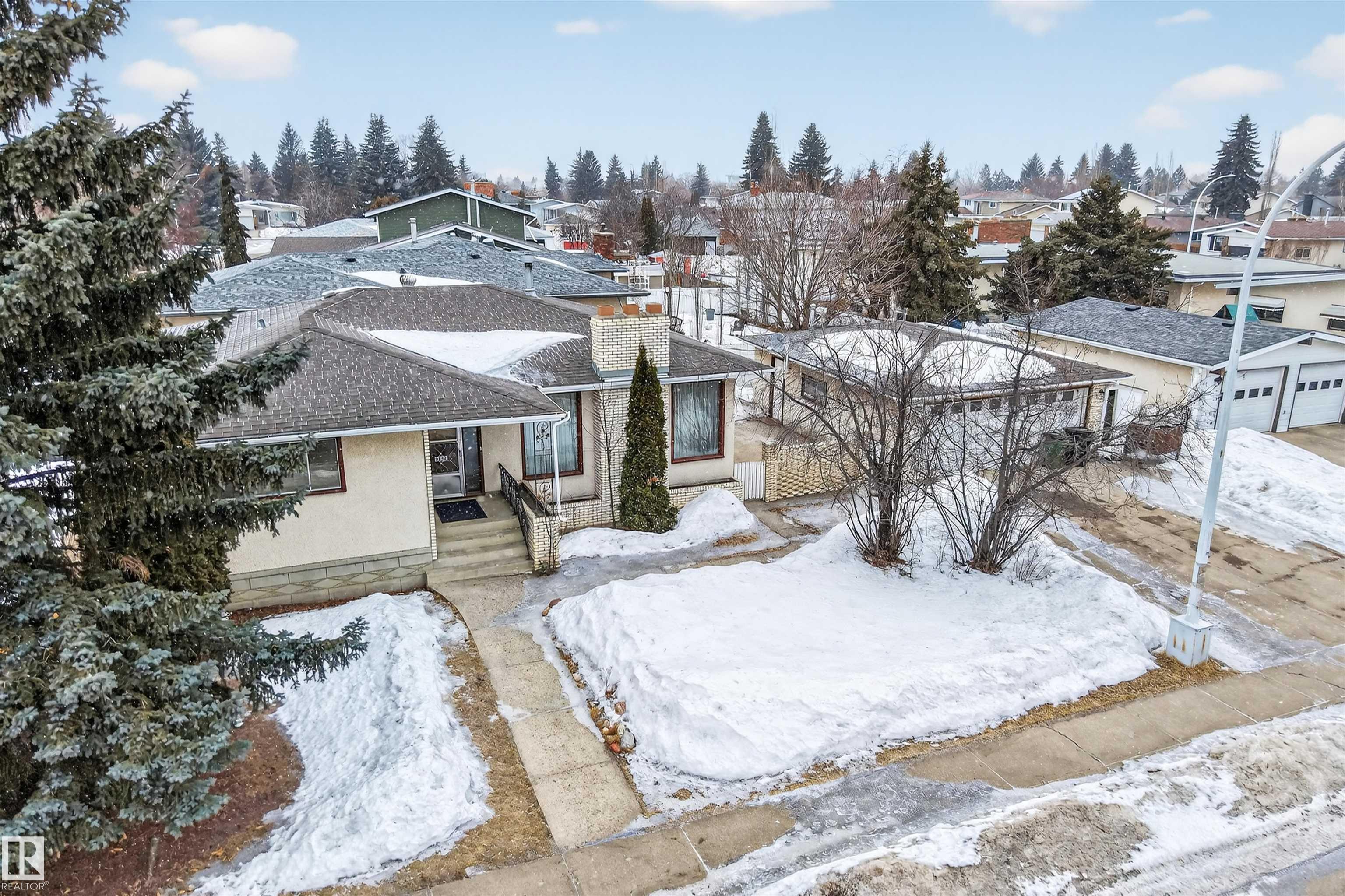 Photo 27 at 4104 109 Street NW, Rideau Park, Edmonton