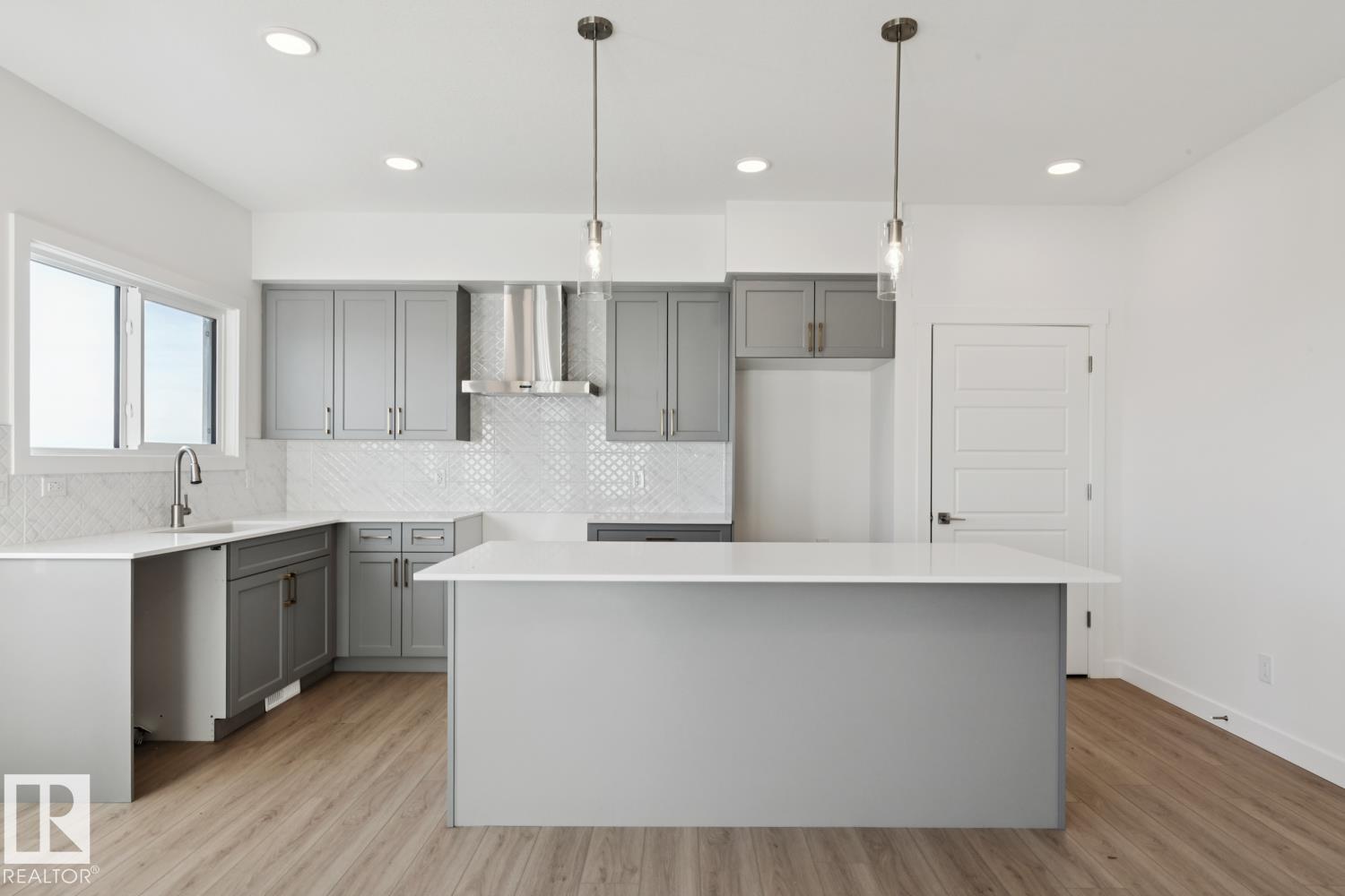 Photo 5 at 2523 210 Street NW, The Uplands, Edmonton