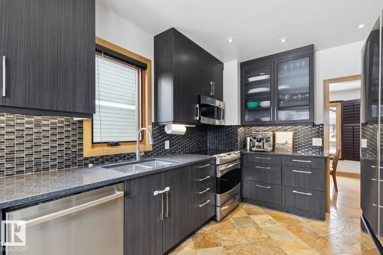 Photo 25 at 10537 140 Street NW, Glenora, Edmonton