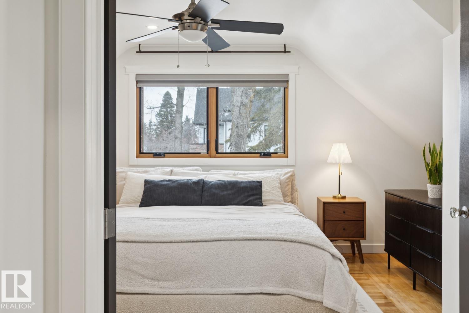 Photo 31 at 10537 140 Street NW, Glenora, Edmonton