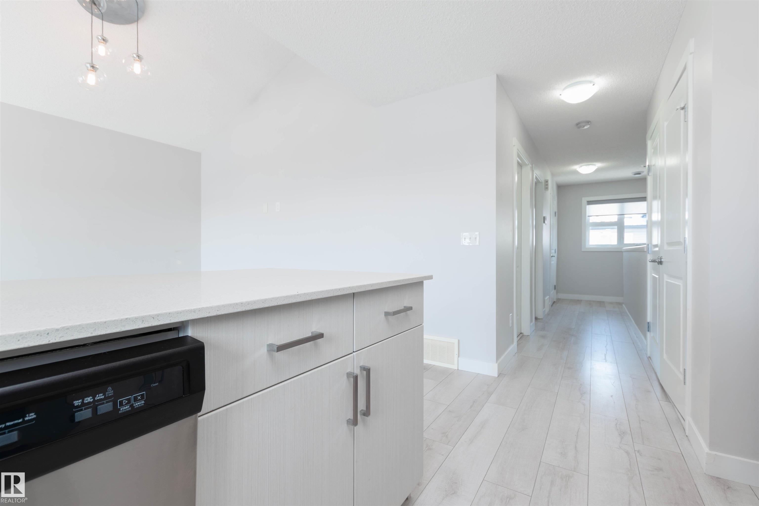 Photo 11 at 6 - 1203 163 Street SW, Glenridding Heights, Edmonton