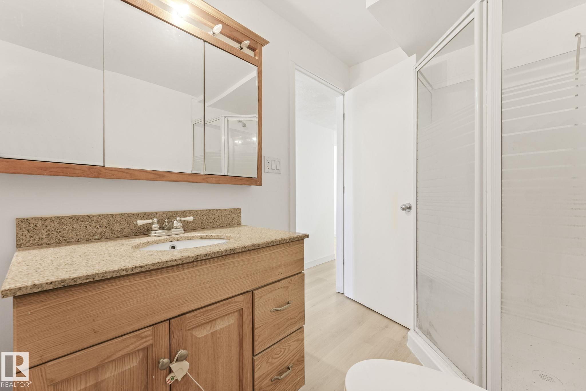 Photo 45 at 10350 154 Street NW, Canora, Edmonton