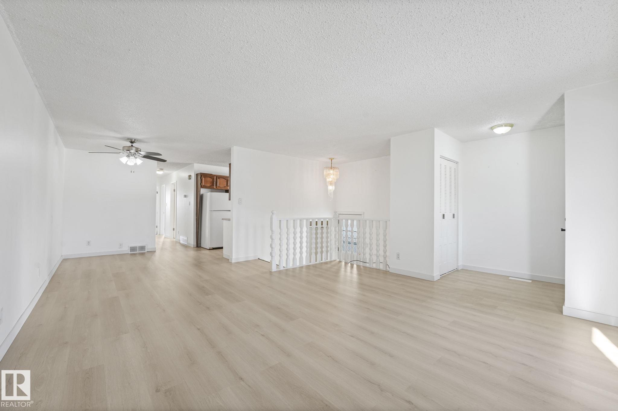 Photo 7 at 10350 154 Street NW, Canora, Edmonton