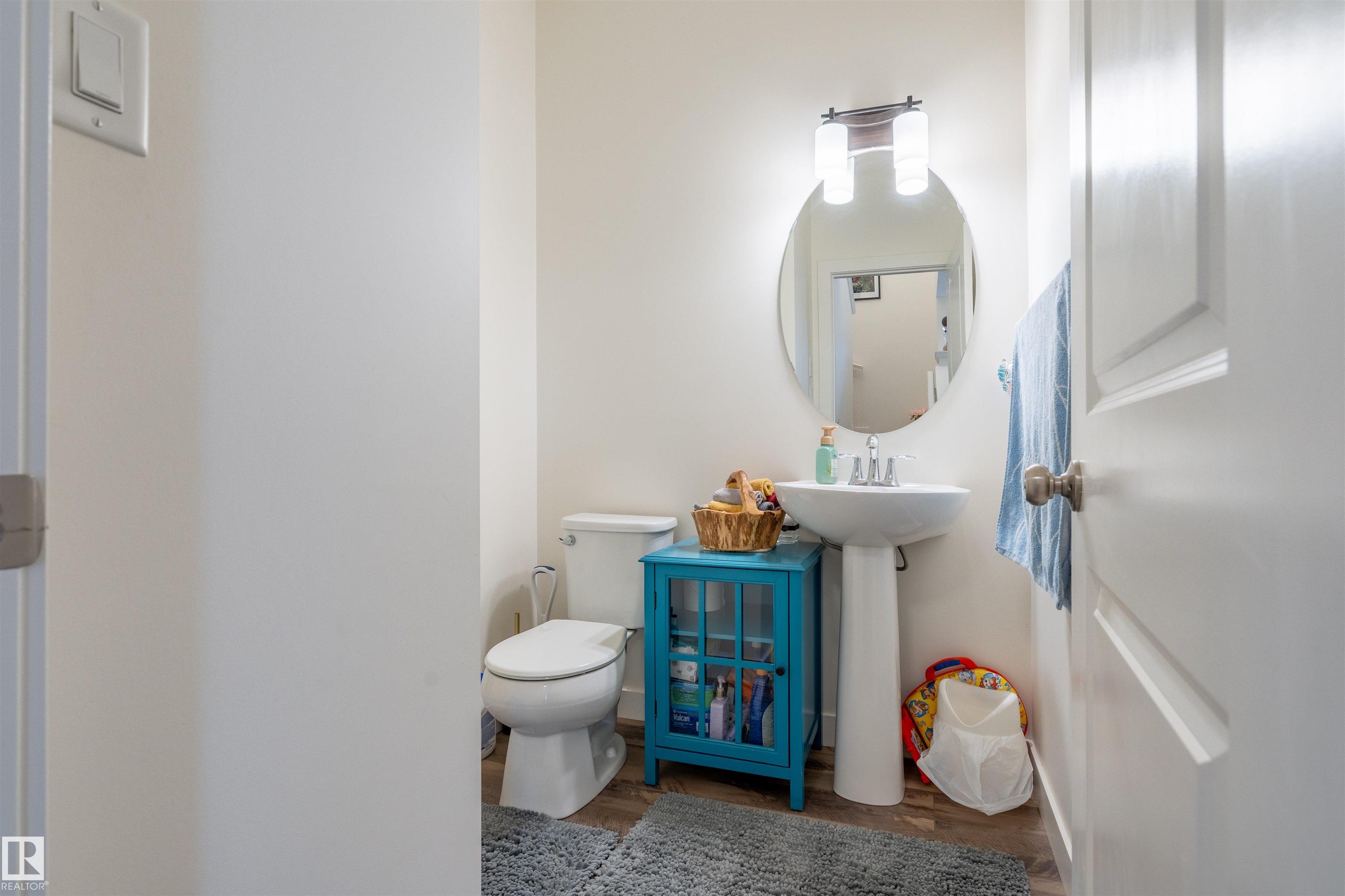 Picture for 2066 GRAYDON HILL CR SW