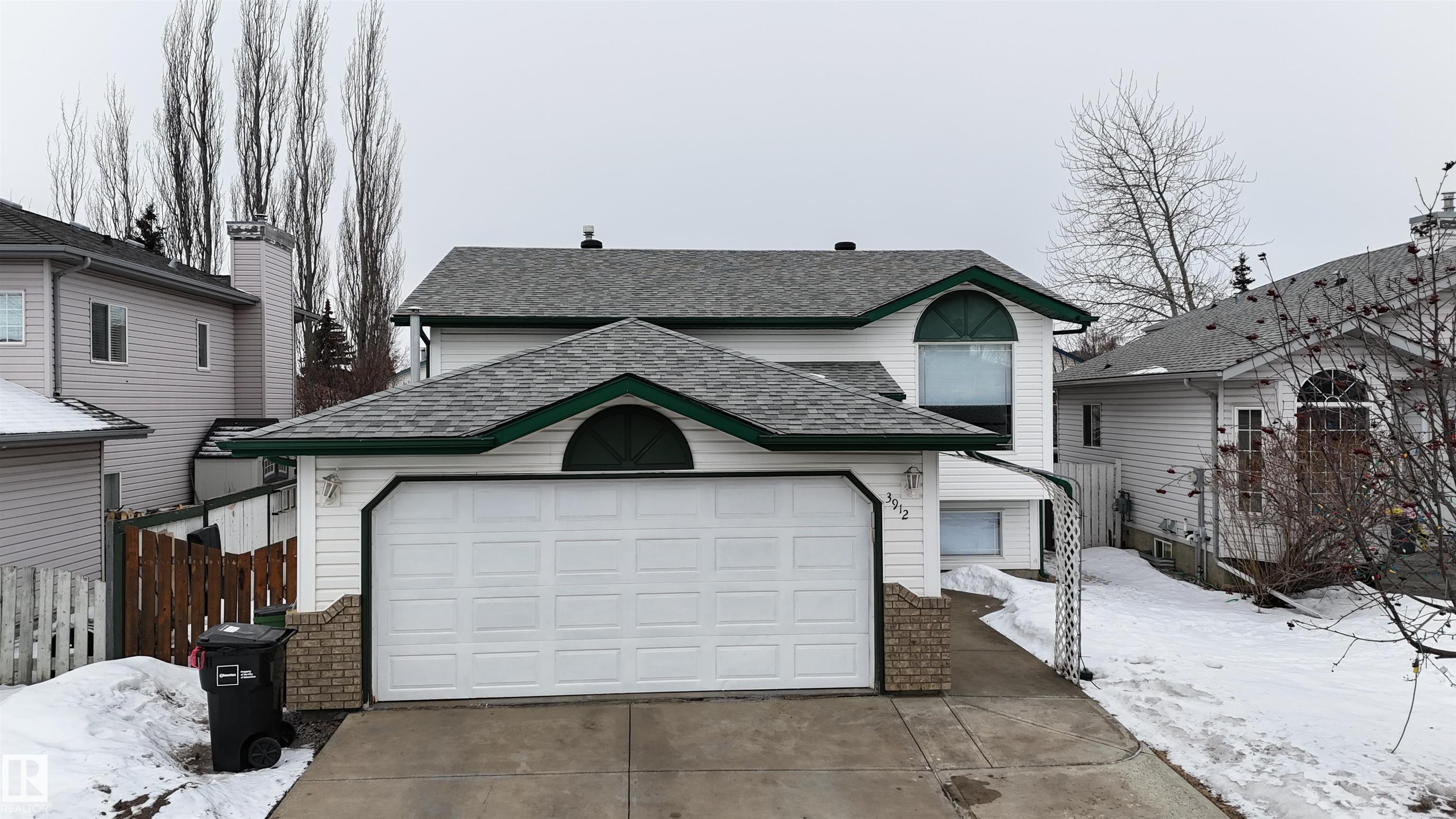 3912 30 Street NW, Larkspur, Edmonton