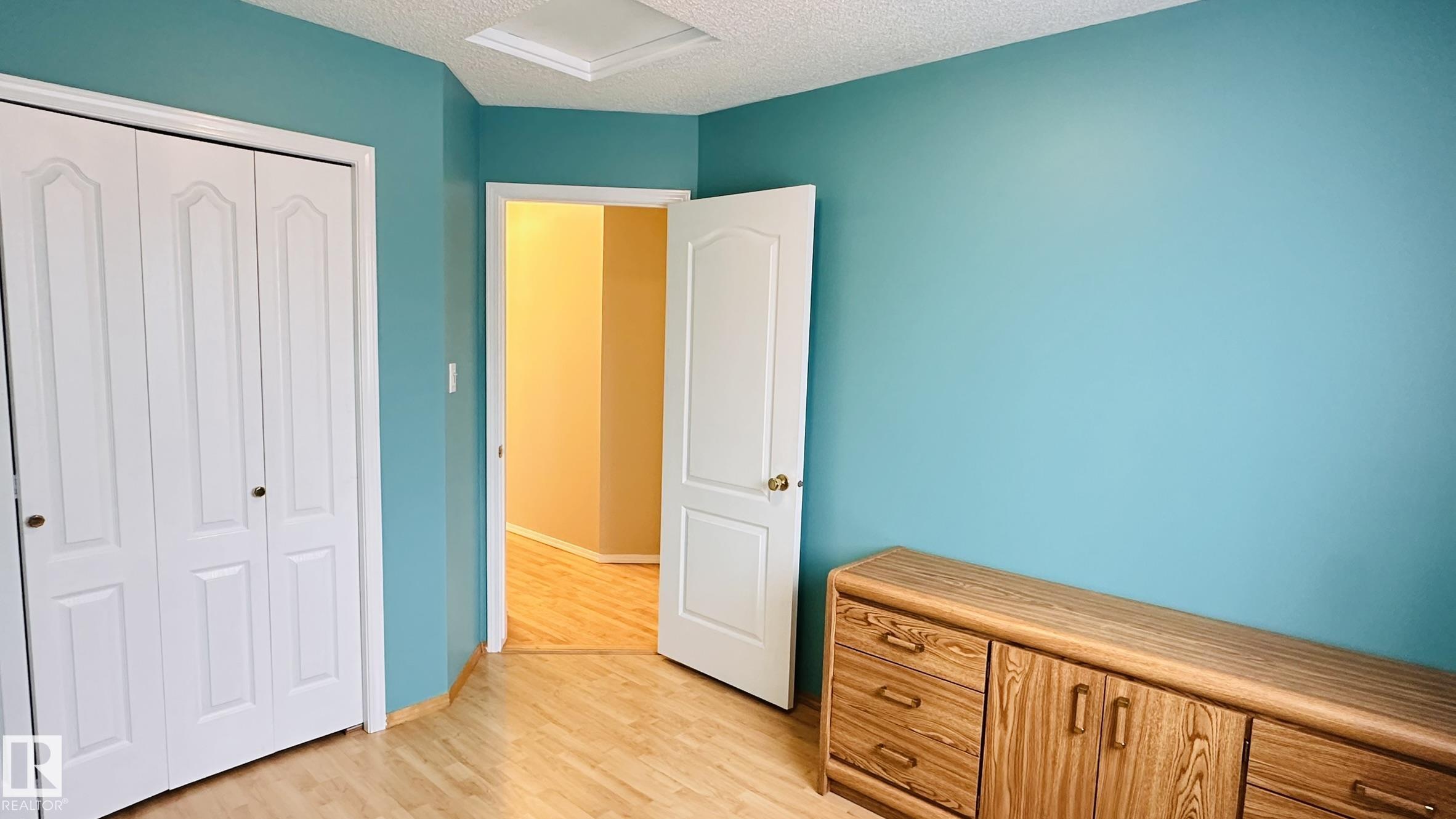 Photo 25 at 3912 30 Street NW, Larkspur, Edmonton