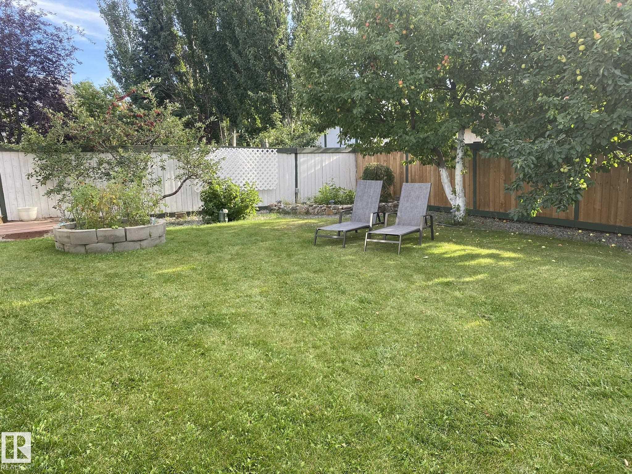 Photo 46 at 3912 30 Street NW, Larkspur, Edmonton