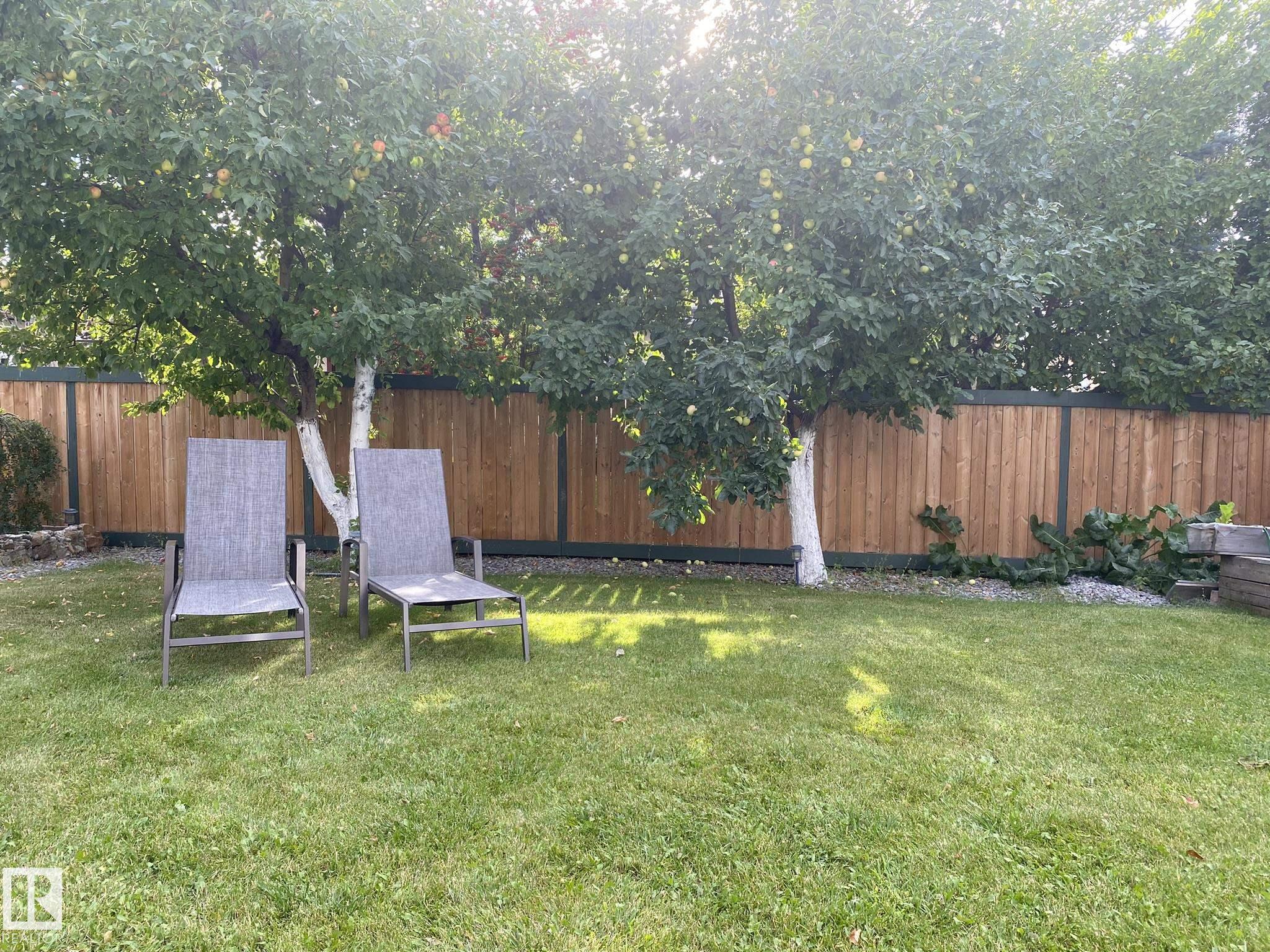 Photo 49 at 3912 30 Street NW, Larkspur, Edmonton