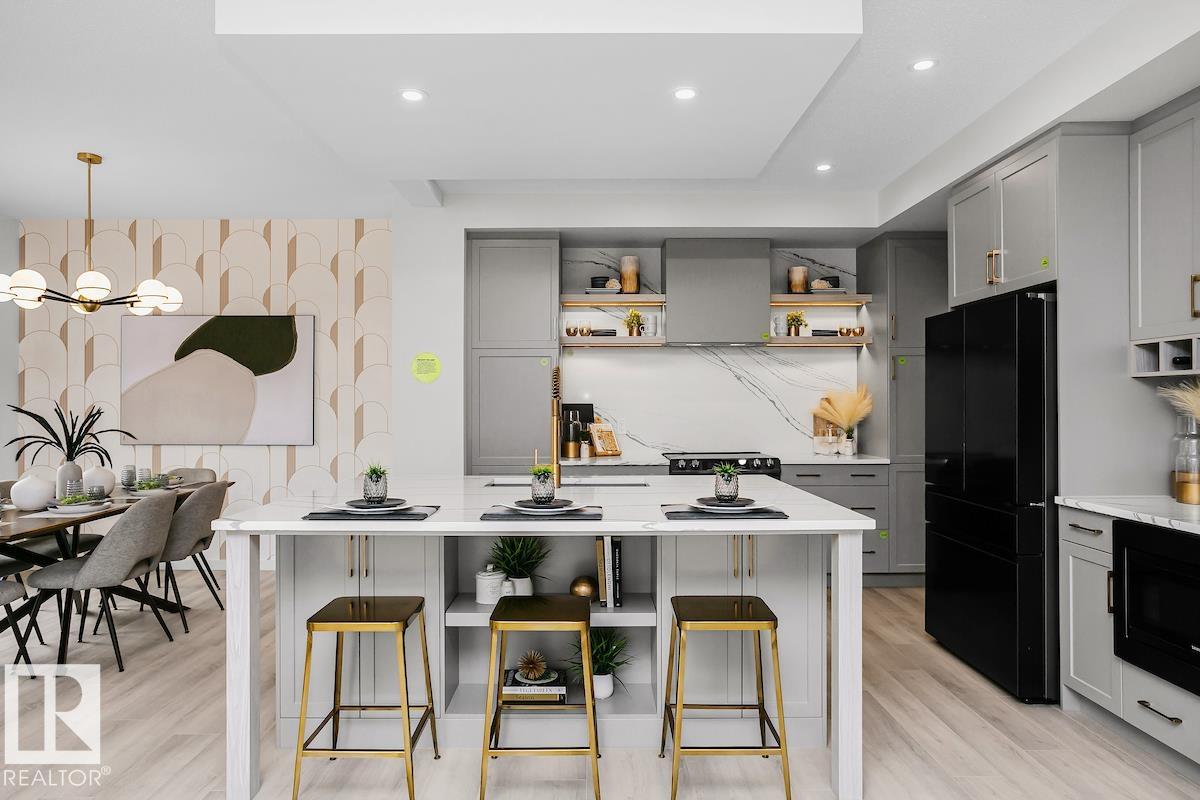 Photo 10 at 5807 Raven Crescent NW, Kinglet Gardens, Edmonton