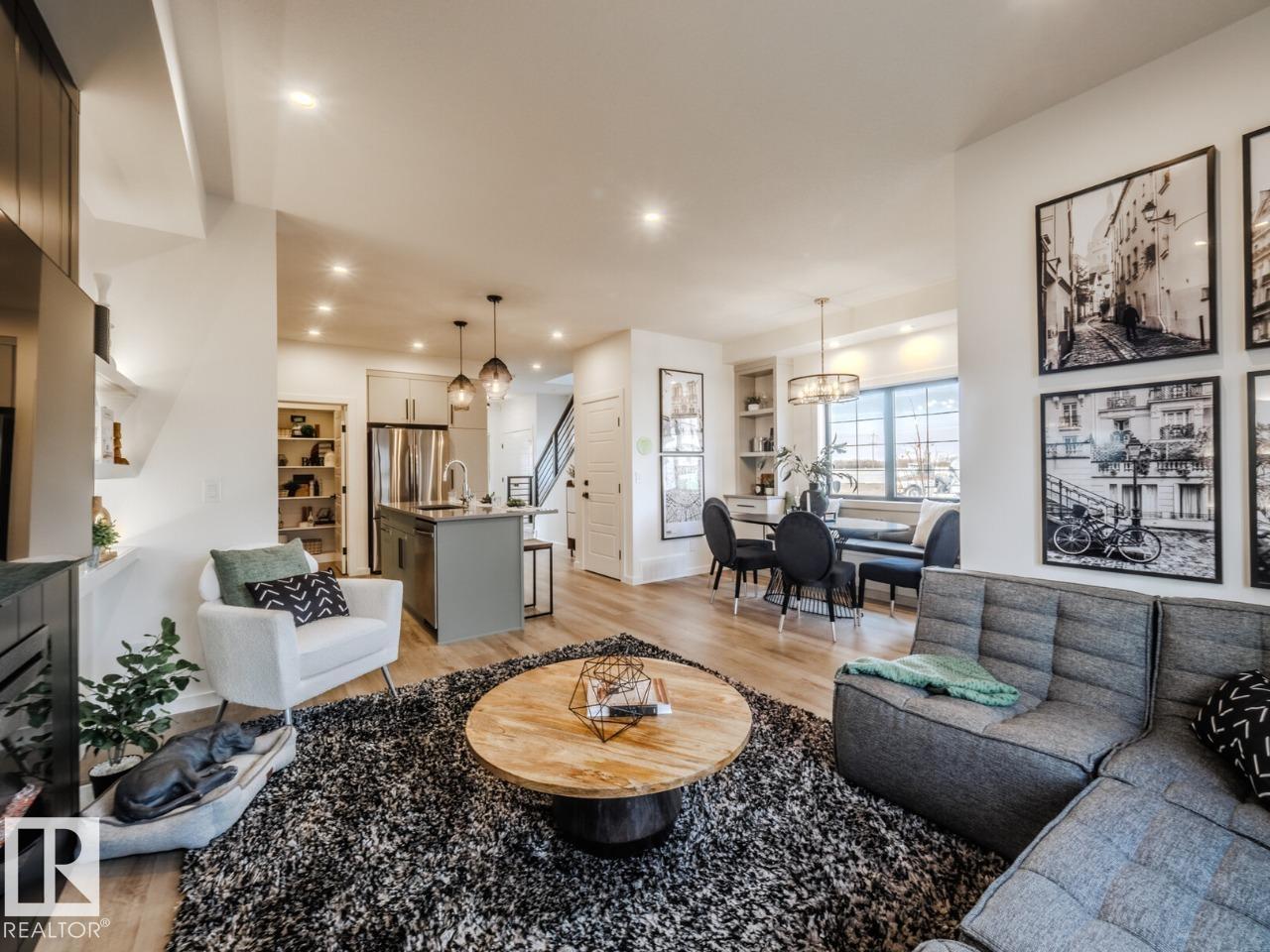 Photo 4 at 5 Clichy Close, Chérot, St. Albert