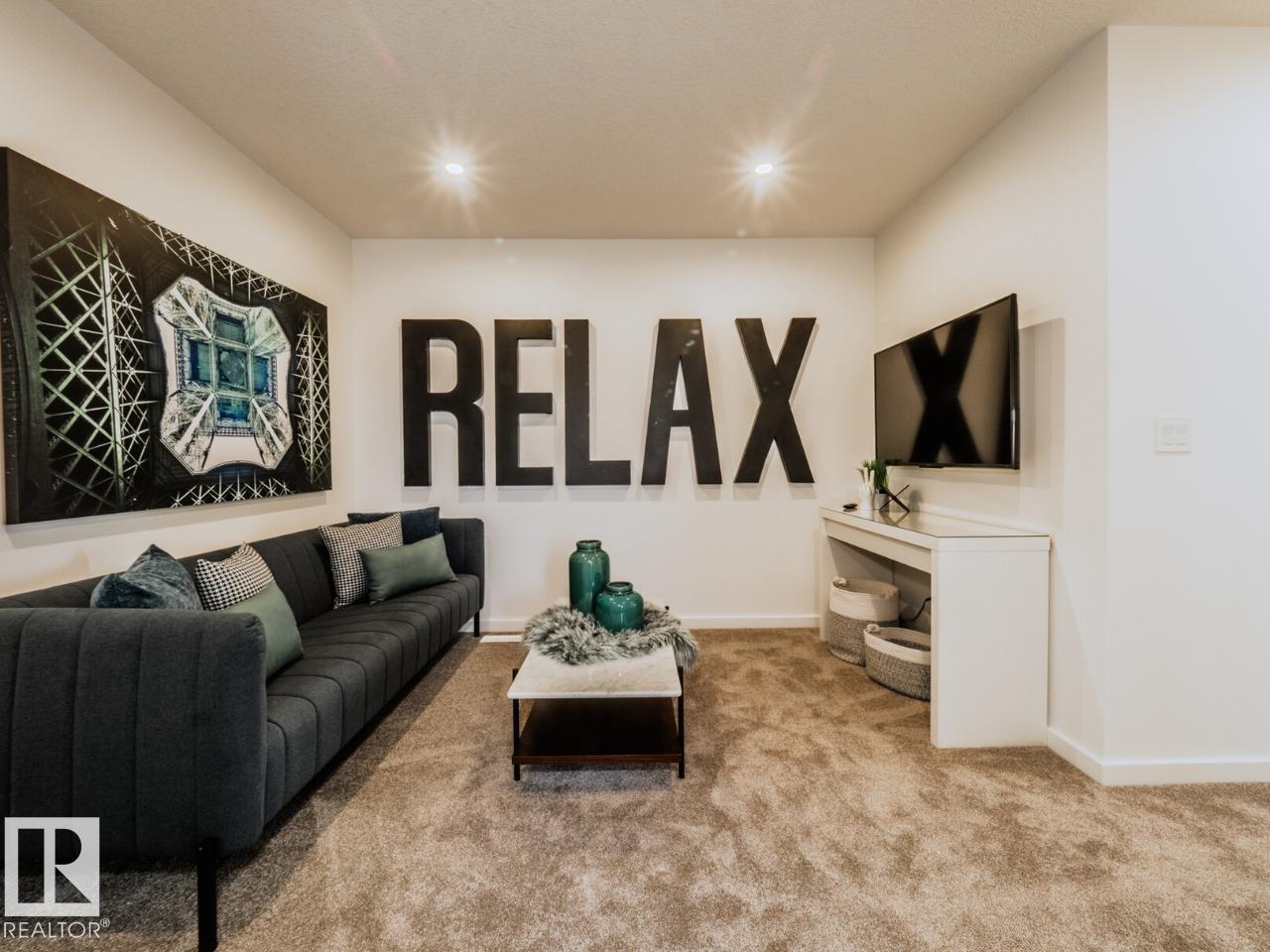 Photo 6 at 5 Clichy Close, Chérot, St. Albert