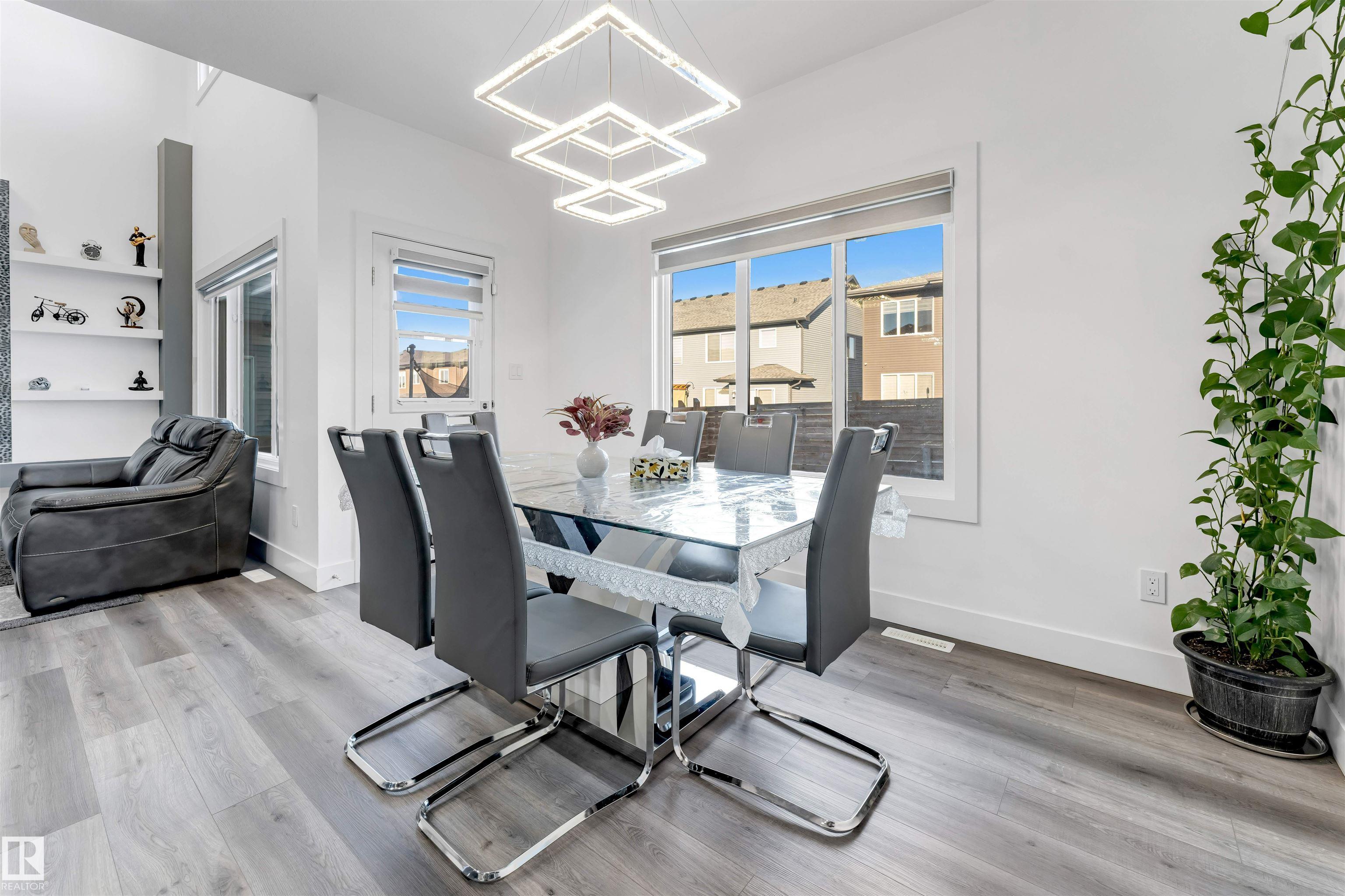 Photo 12 at 415 42 Street SW, Charlesworth, Edmonton