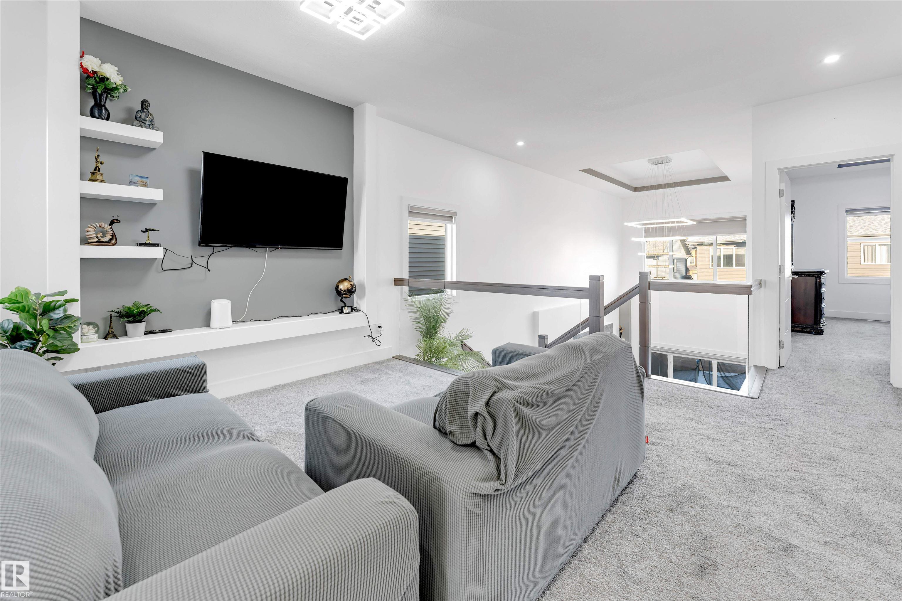 Photo 19 at 415 42 Street SW, Charlesworth, Edmonton