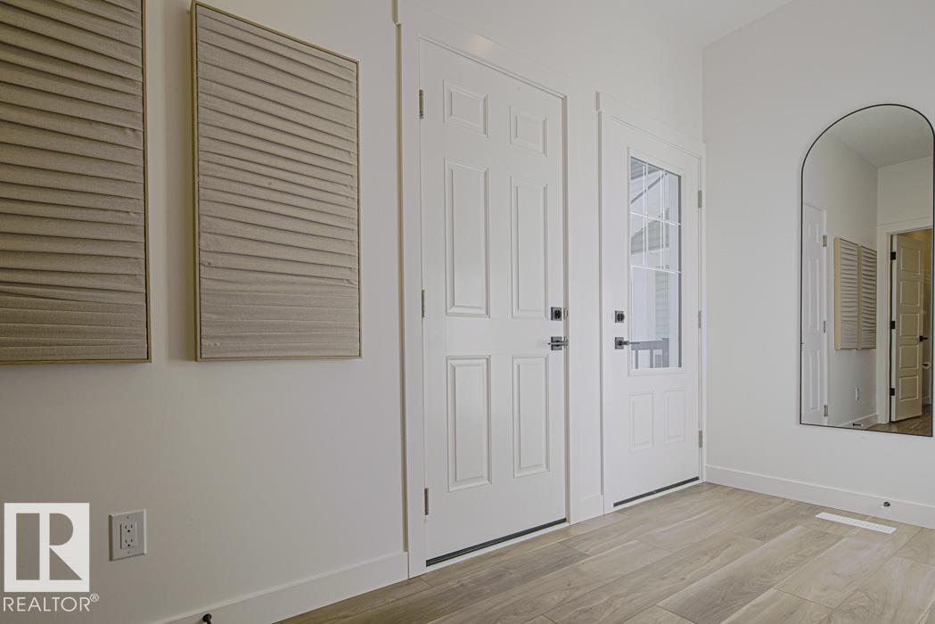 Photo 2 at 924 18 Avenue NW, Aster, Edmonton