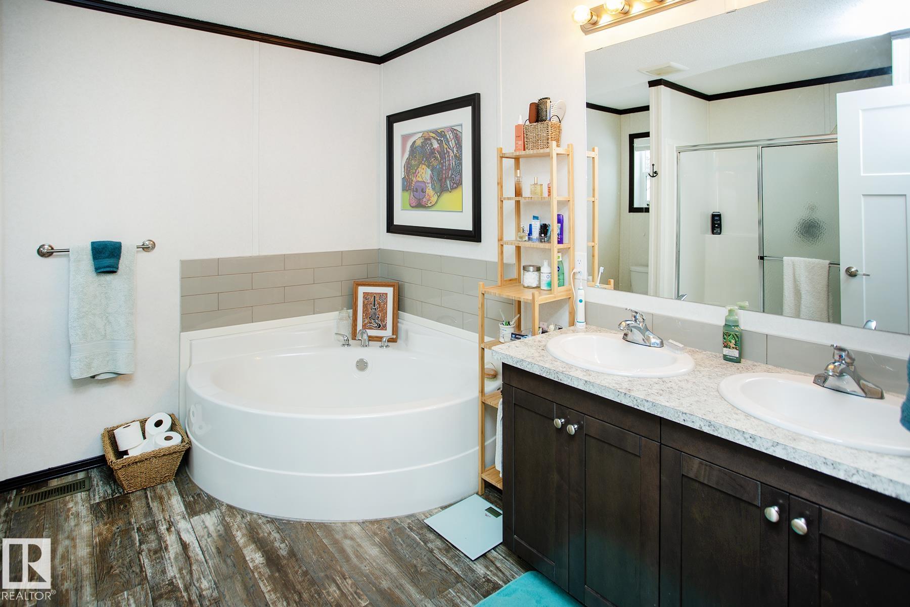 Photo 16 at 56025 Rge Road 241, None, Rural Sturgeon County