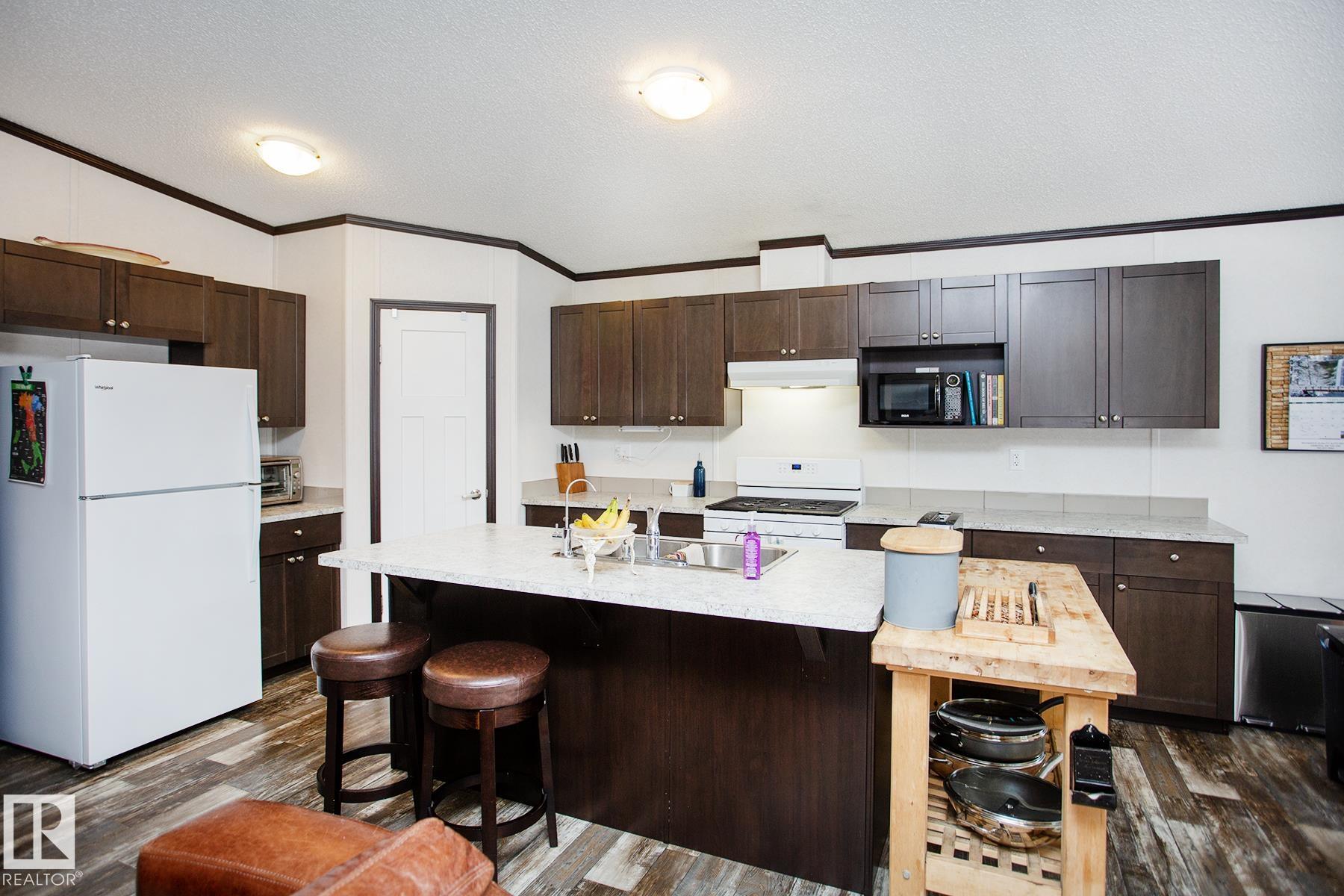 56025 Rge Road 241, None, Rural Sturgeon County