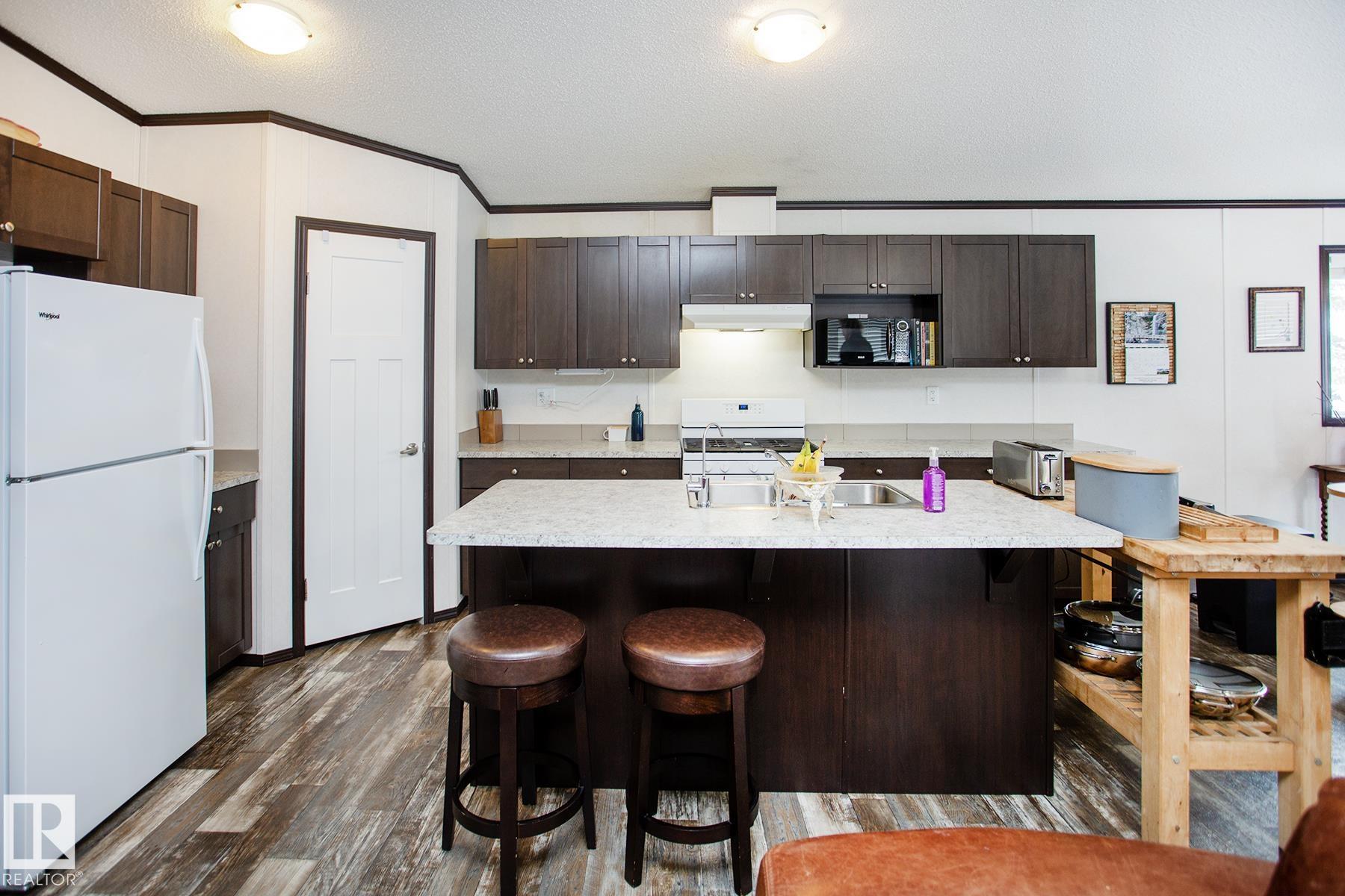 56025 Rge Road 241, None, Rural Sturgeon County