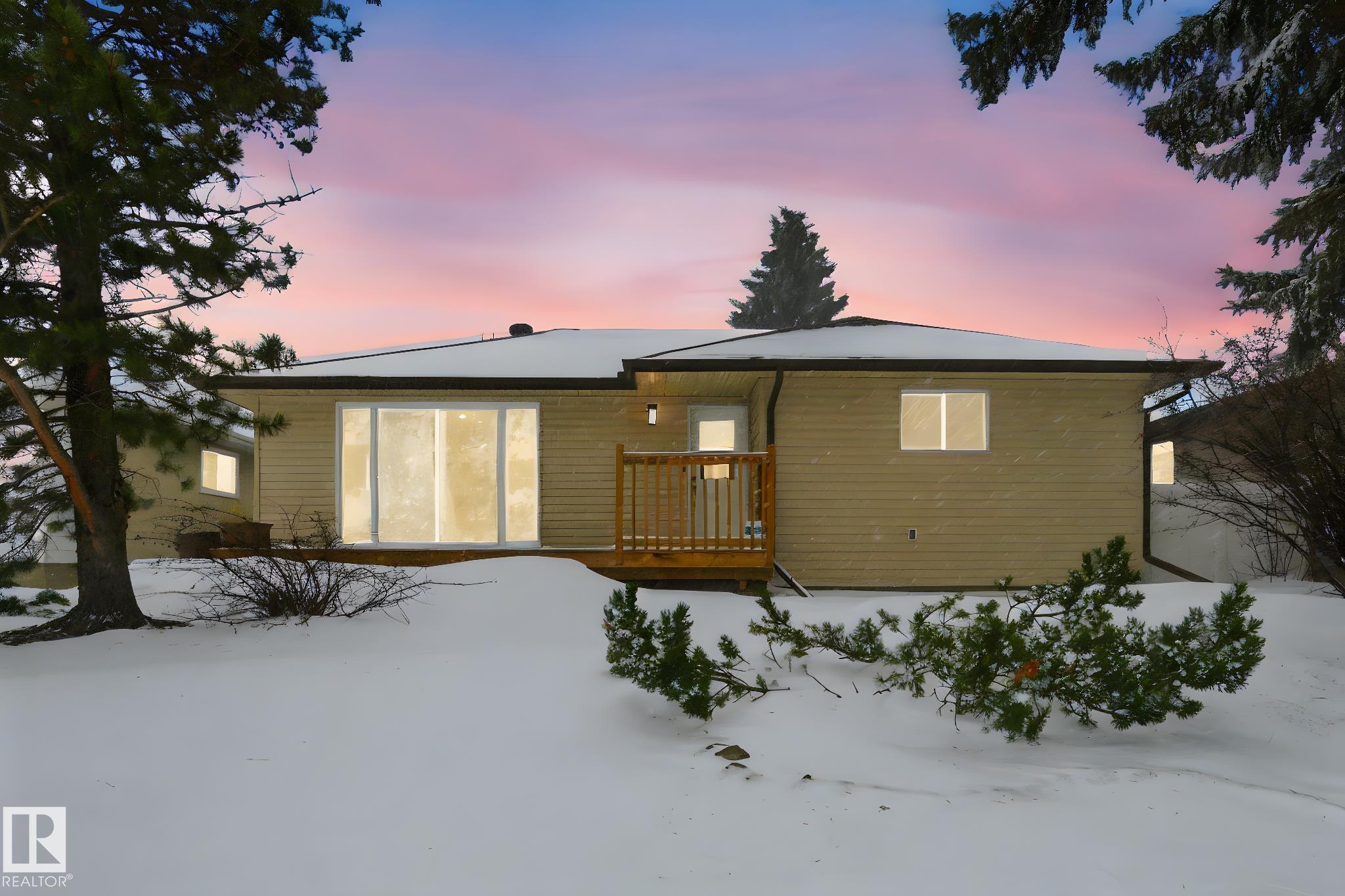 5711 95 Avenue NW, Ottewell, Edmonton 2