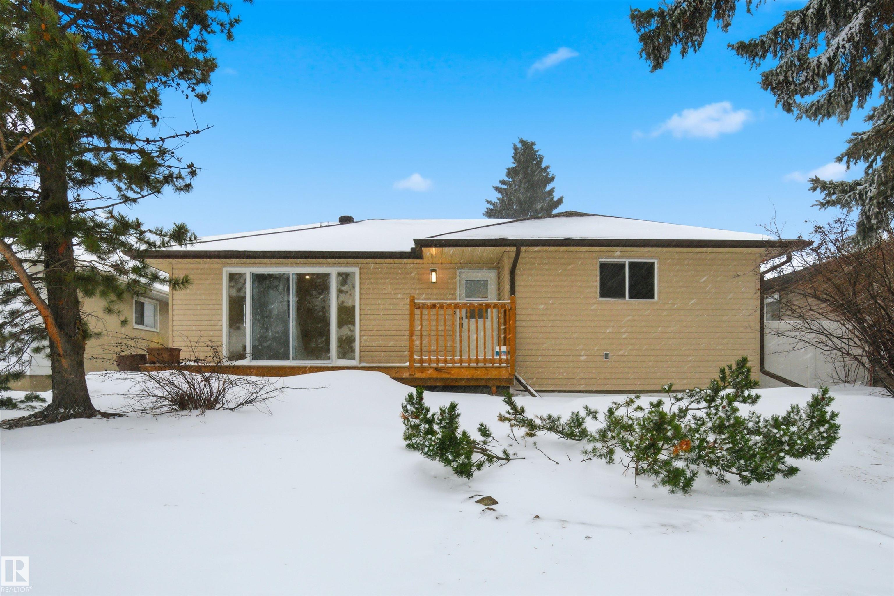 Photo 2 at 5711 95 Avenue NW, Ottewell, Edmonton