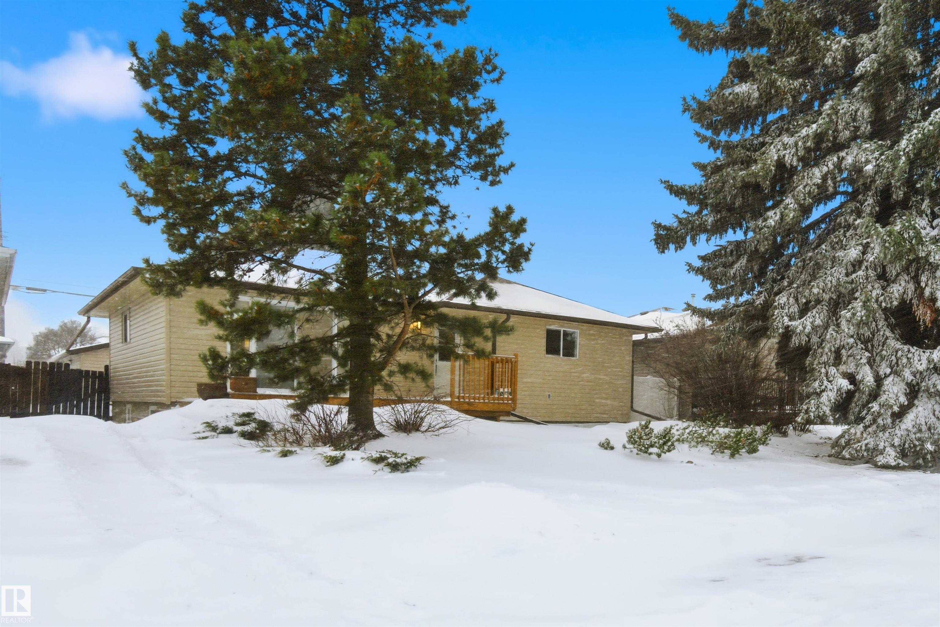 Photo 3 at 5711 95 Avenue NW, Ottewell, Edmonton