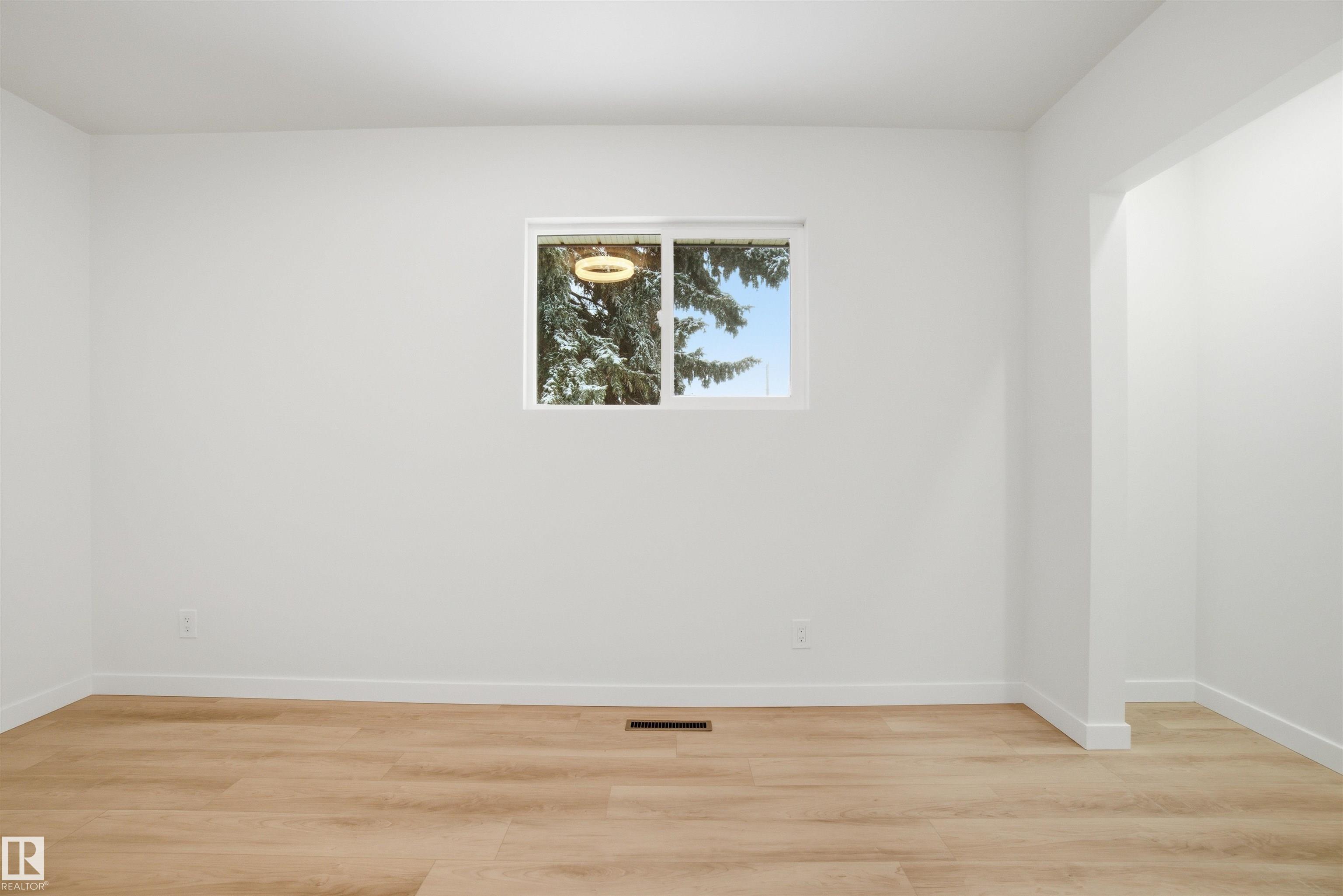 Photo 29 at 5711 95 Avenue NW, Ottewell, Edmonton