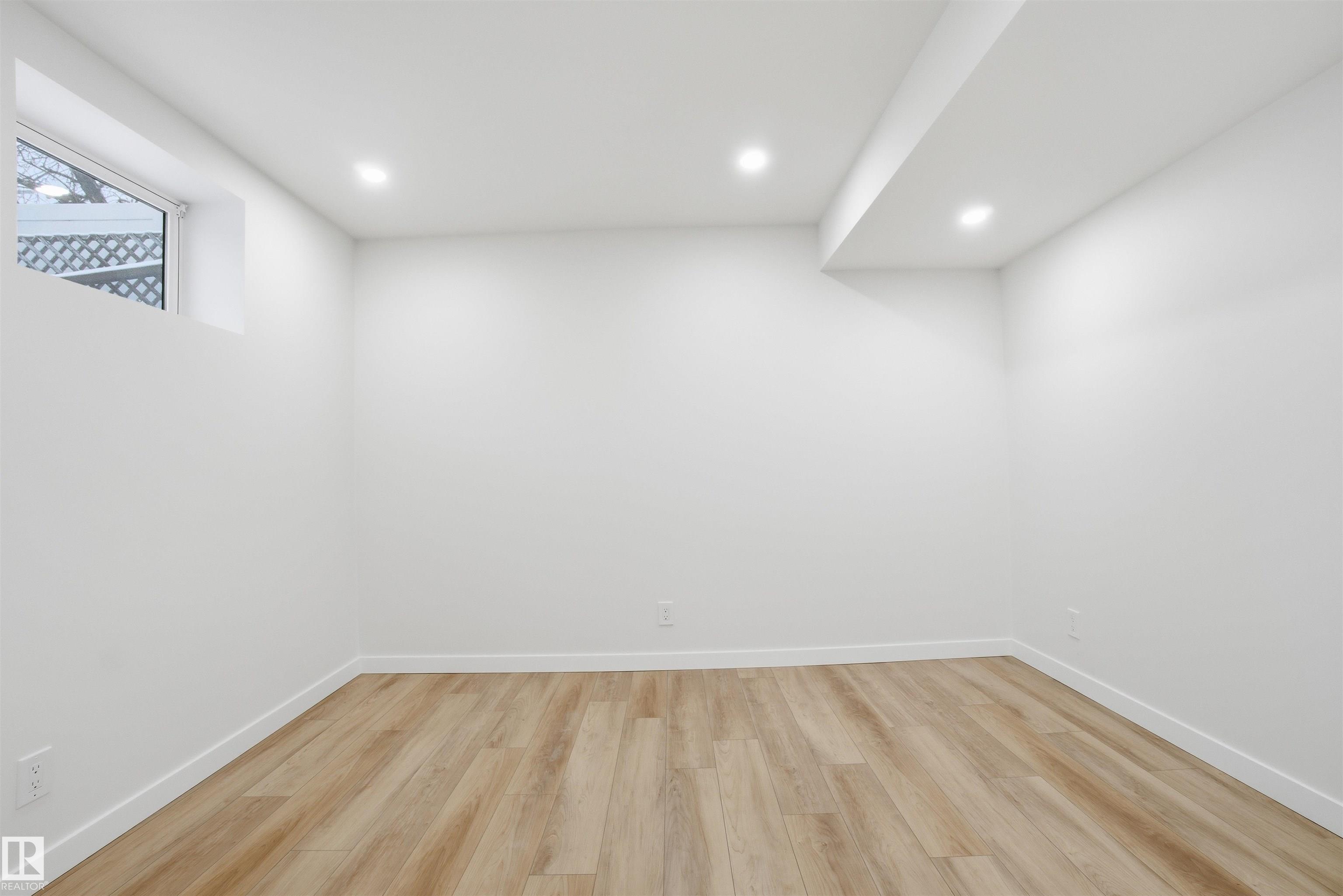 Photo 43 at 5711 95 Avenue NW, Ottewell, Edmonton