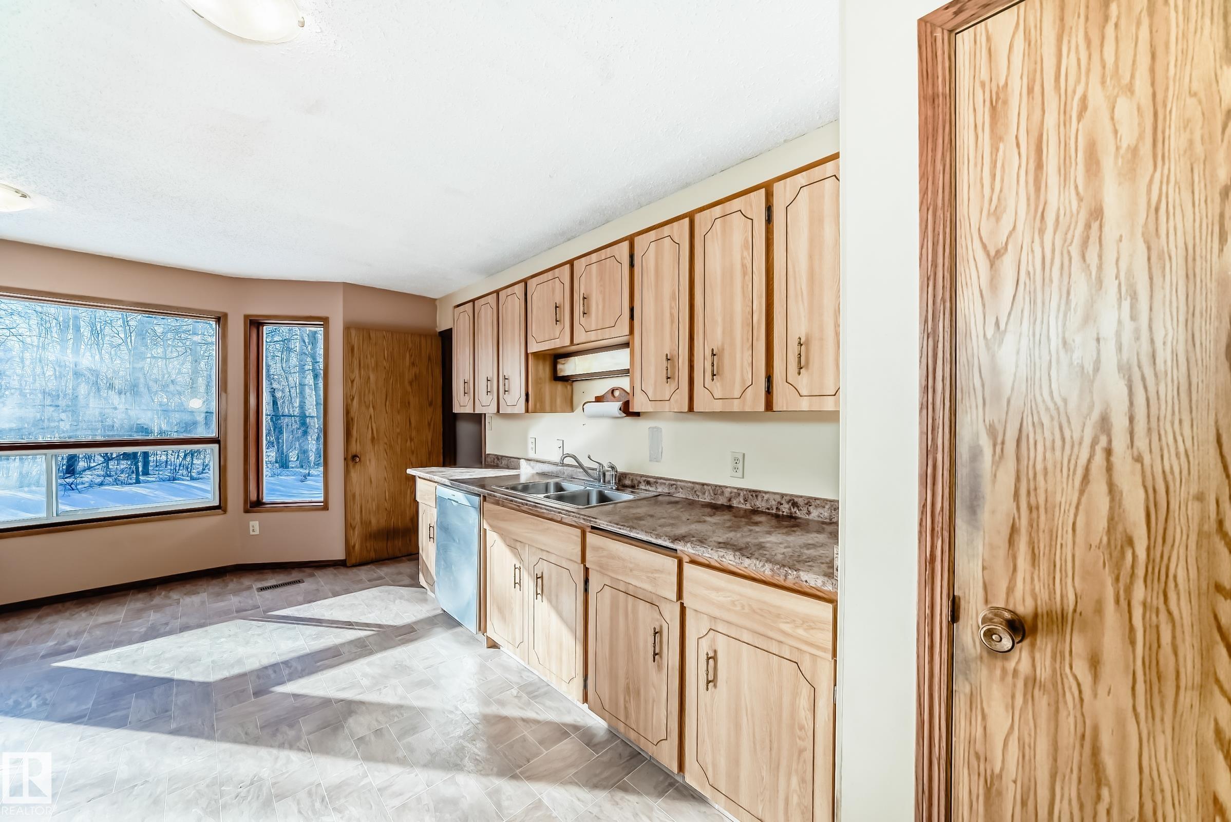 Photo 12 at 100 - 23016 Twp Rd 504, Caywood, Rural Leduc County