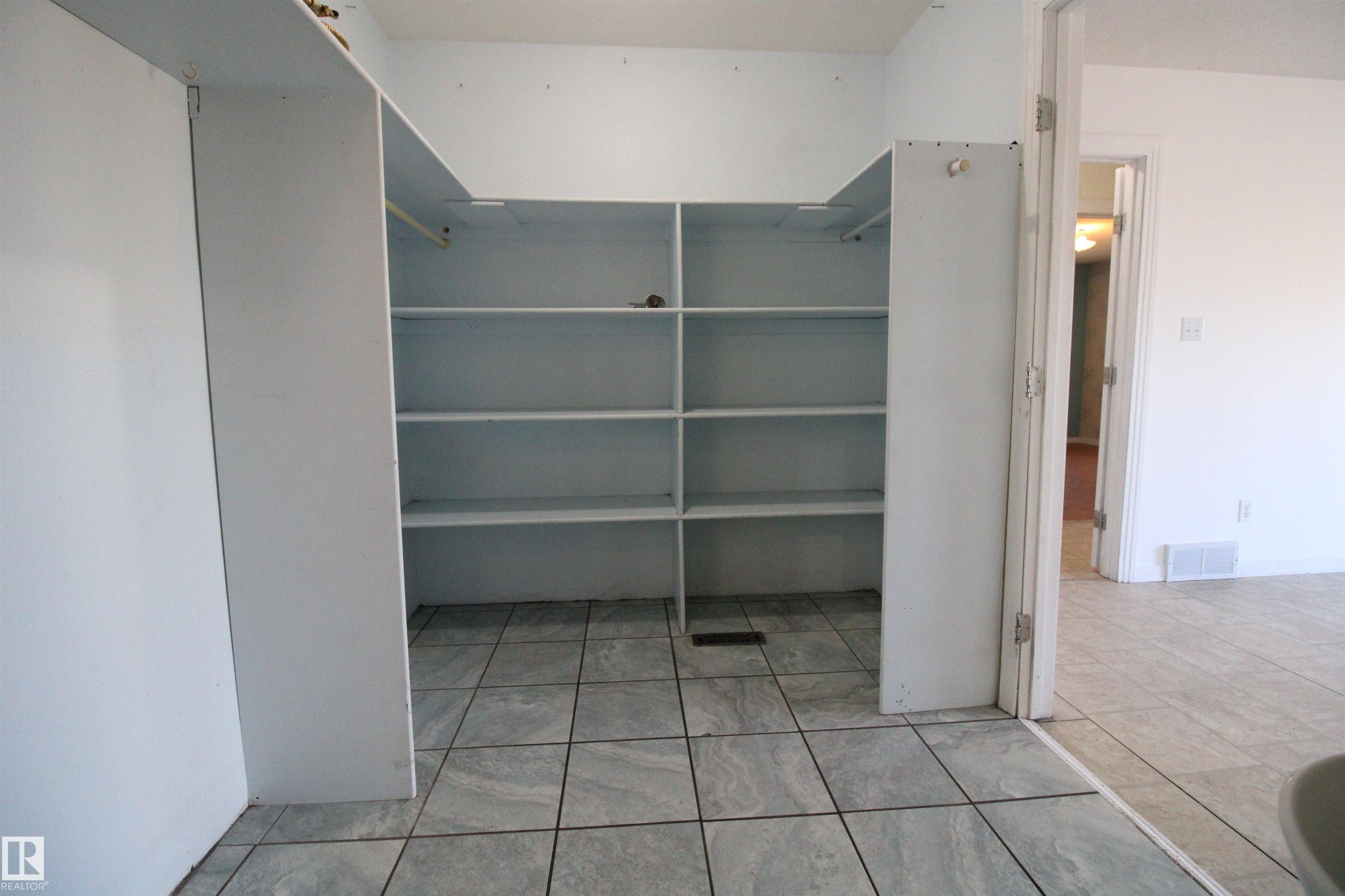 Photo 41 at 53021 Rge Road 73, None, Rural Parkland County