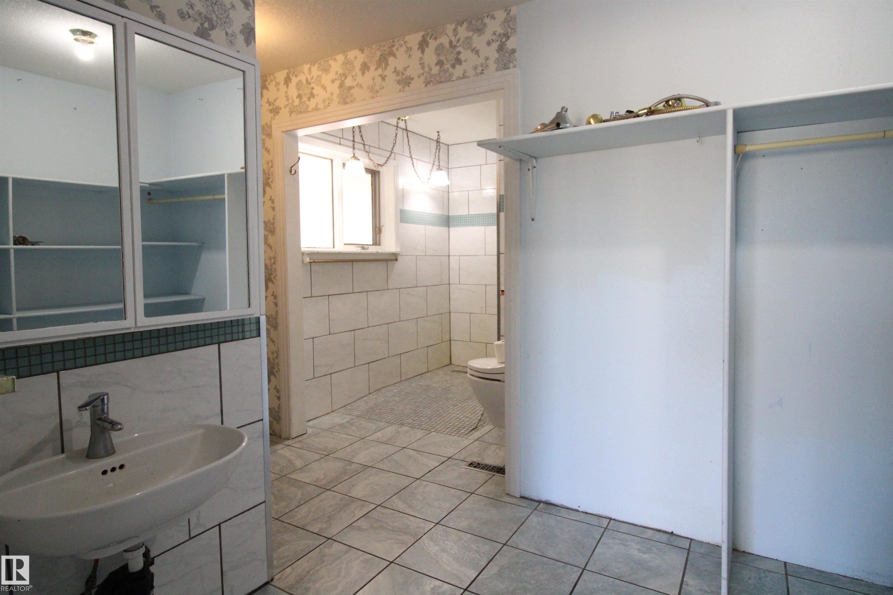 Photo 42 at 53021 Rge Road 73, None, Rural Parkland County