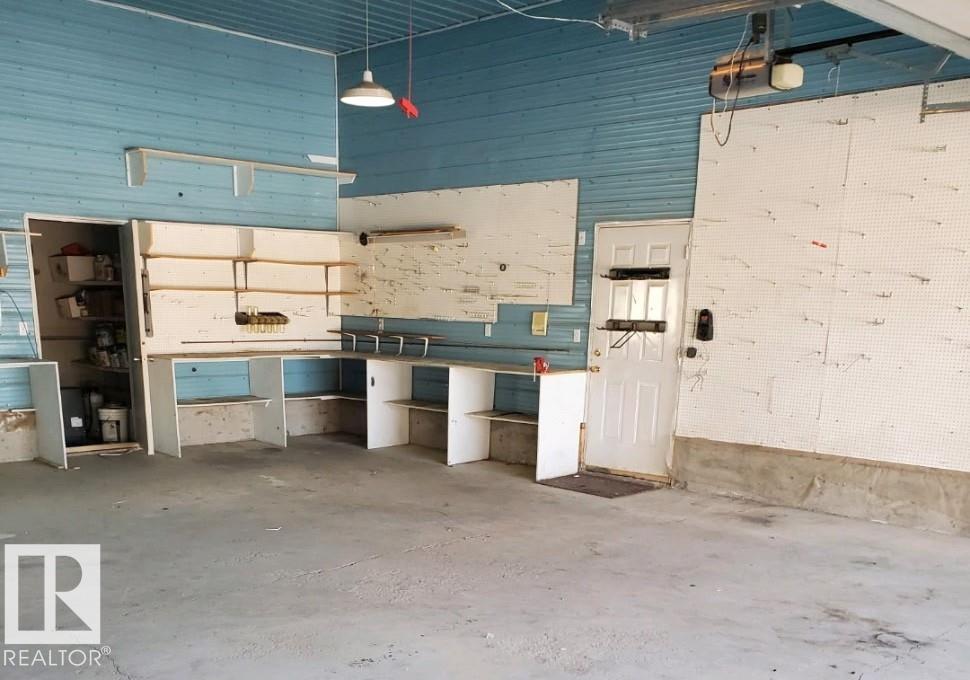 Photo 10 at 53021 Rge Road 73, None, Rural Parkland County