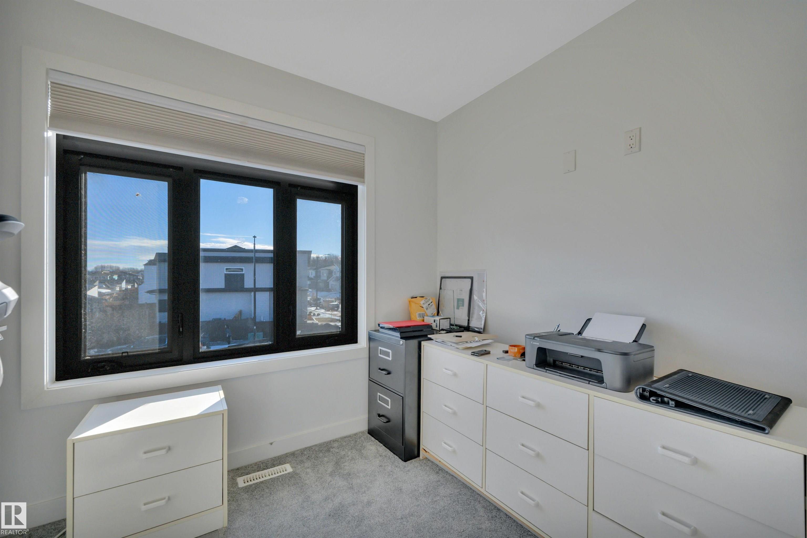 Photo 35 at 11 Brunswyck Crescent, Fenwyck, Spruce Grove