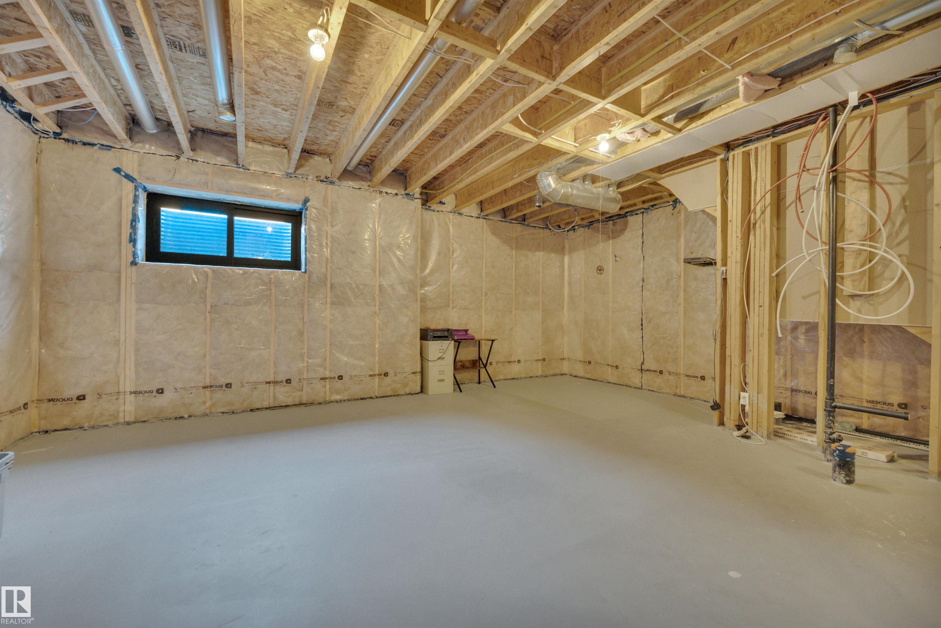 Photo 39 at 11 Brunswyck Crescent, Fenwyck, Spruce Grove