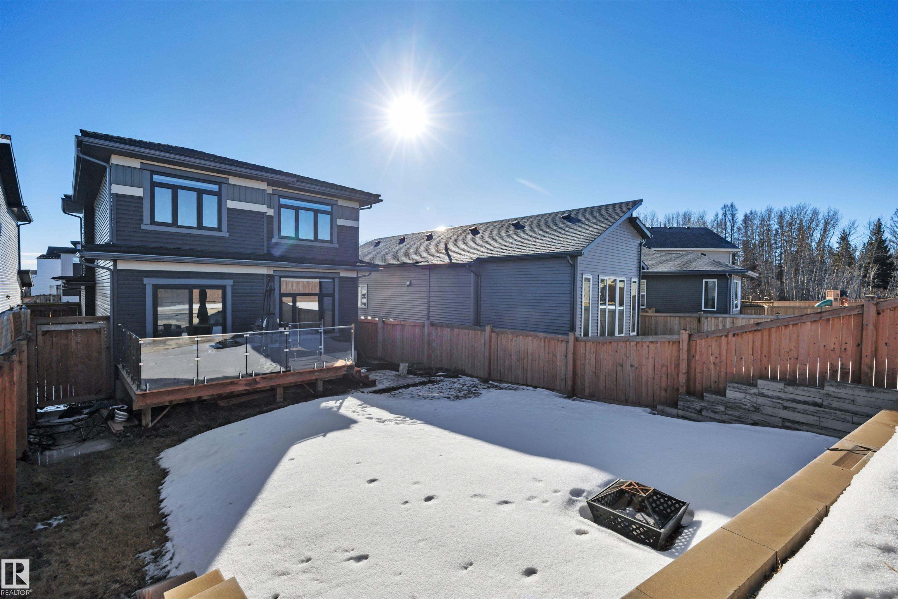 Photo 48 at 11 Brunswyck Crescent, Fenwyck, Spruce Grove