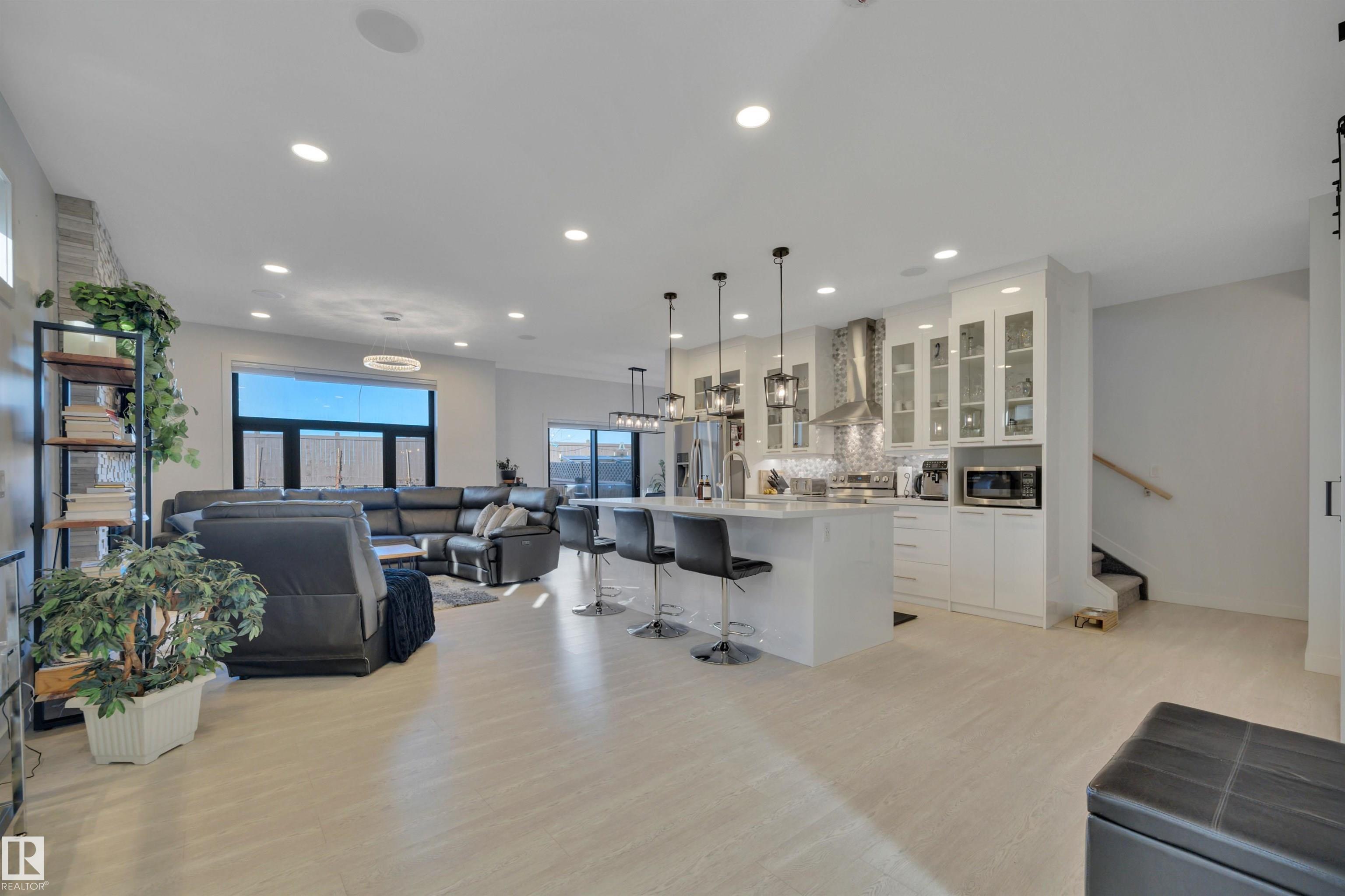 Photo 7 at 11 Brunswyck Crescent, Fenwyck, Spruce Grove