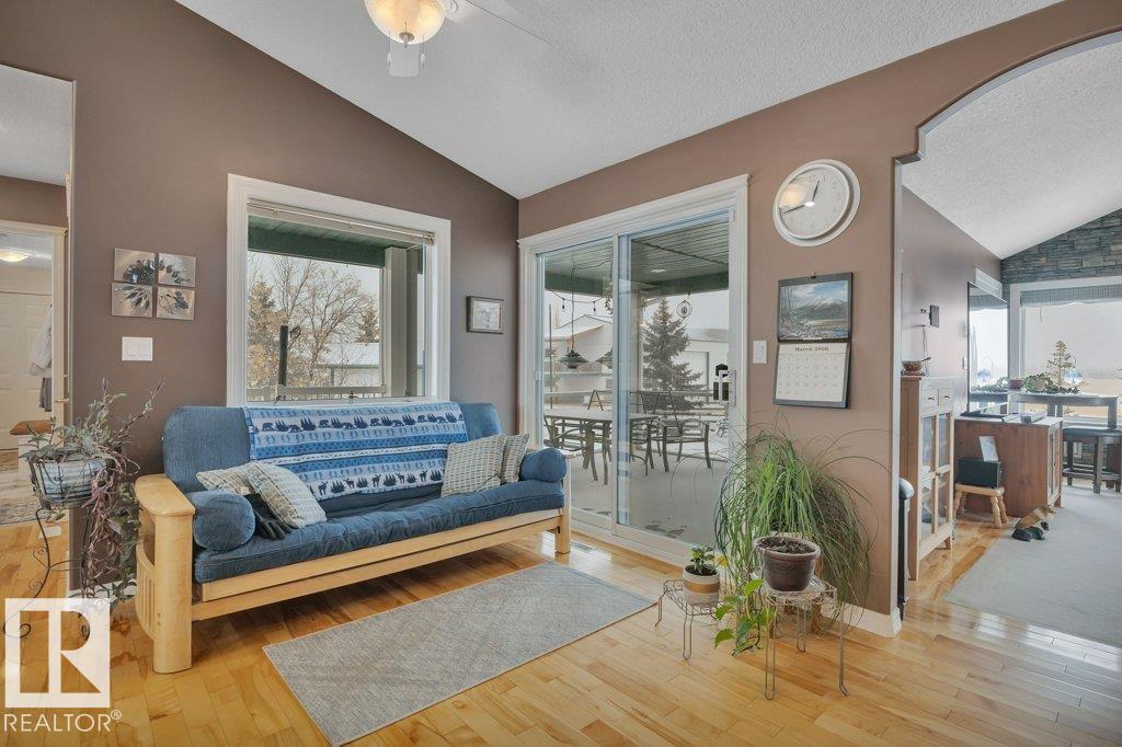 Photo 14 at 49317 Rge Rd 245, None, Rural Leduc County