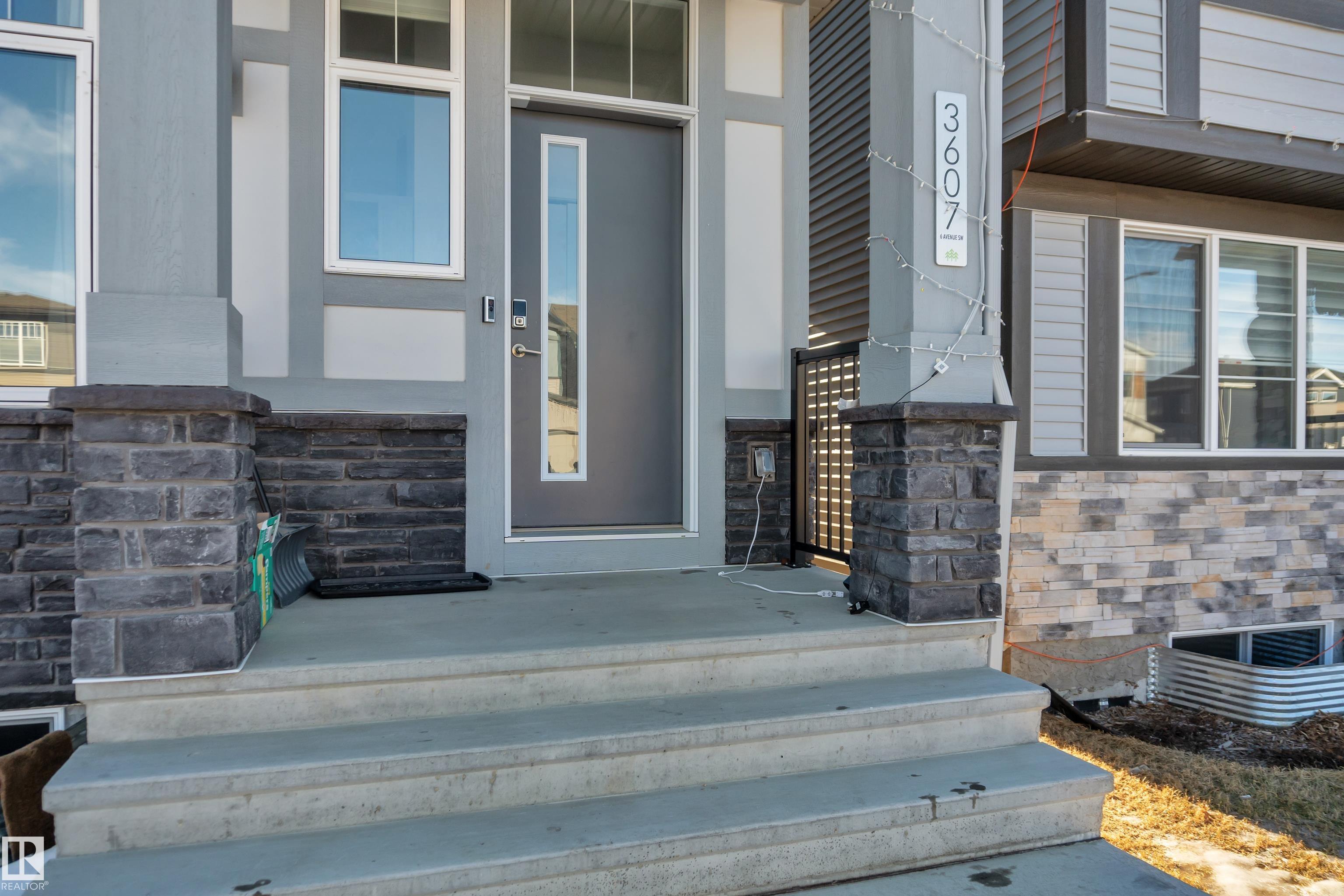 Photo 4 at 3607 6 Avenue SW, Charlesworth, Edmonton