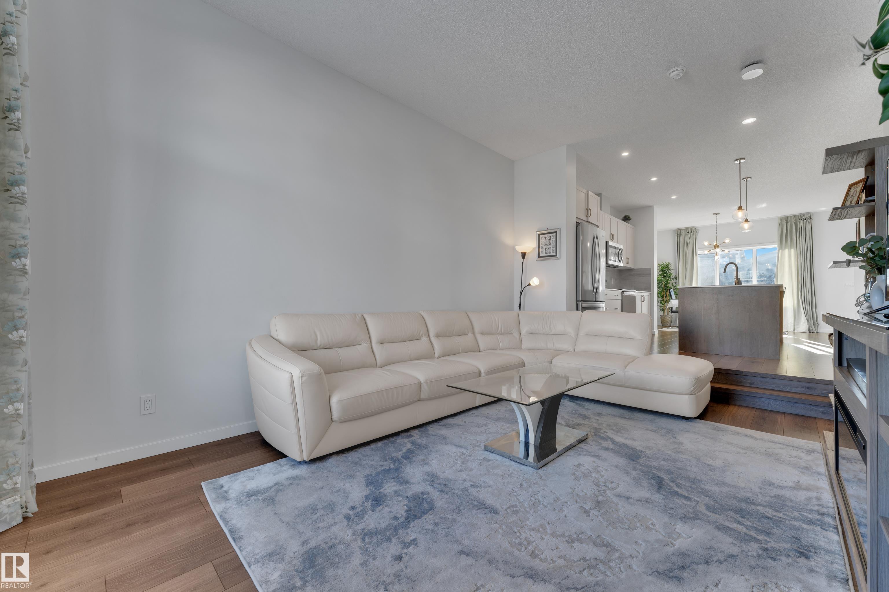 Photo 8 at 3607 6 Avenue SW, Charlesworth, Edmonton