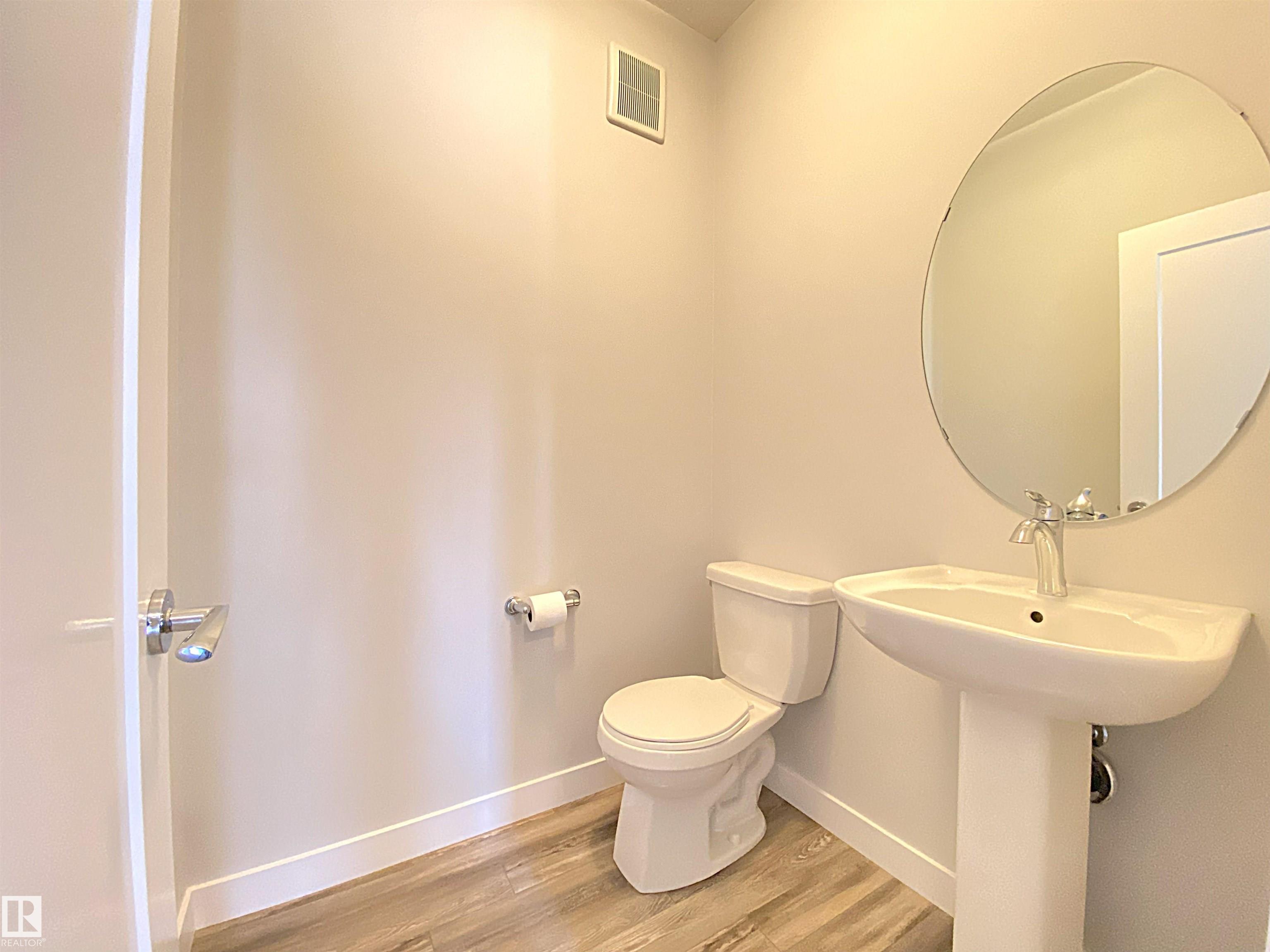 Photo 13 at 13 - 14715 125 Street NW, Baranow, Edmonton