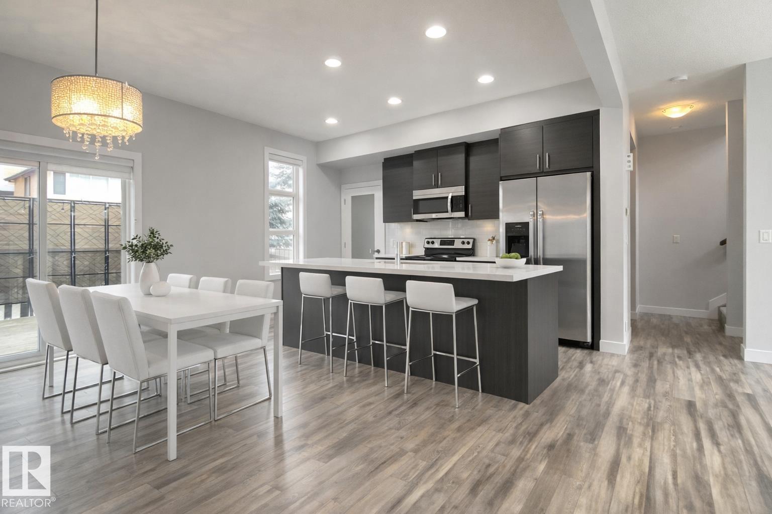 Photo 10 at 13 - 14715 125 Street NW, Baranow, Edmonton