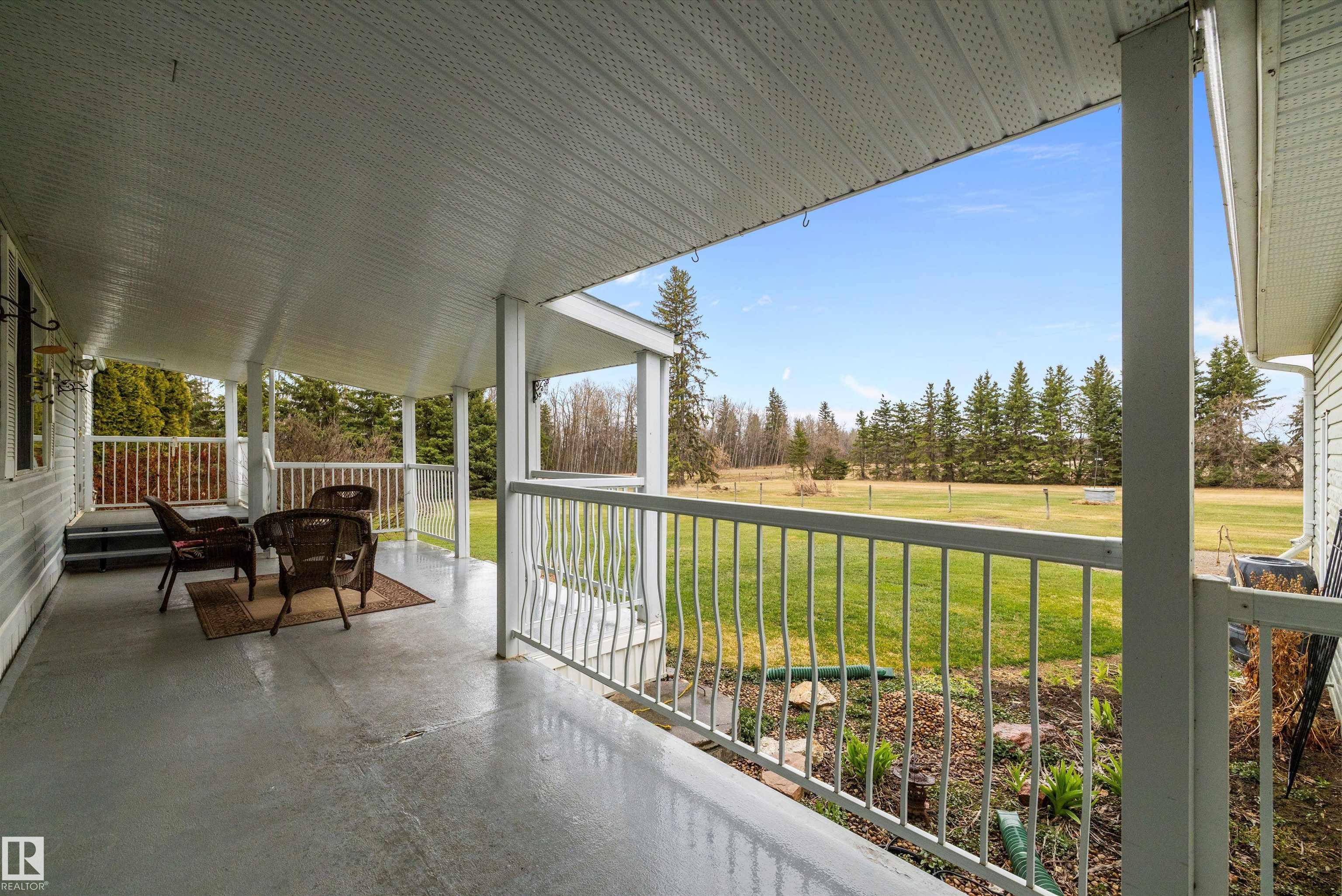 Photo 20 at 55516 Rge Road 250, None, Rural Sturgeon County