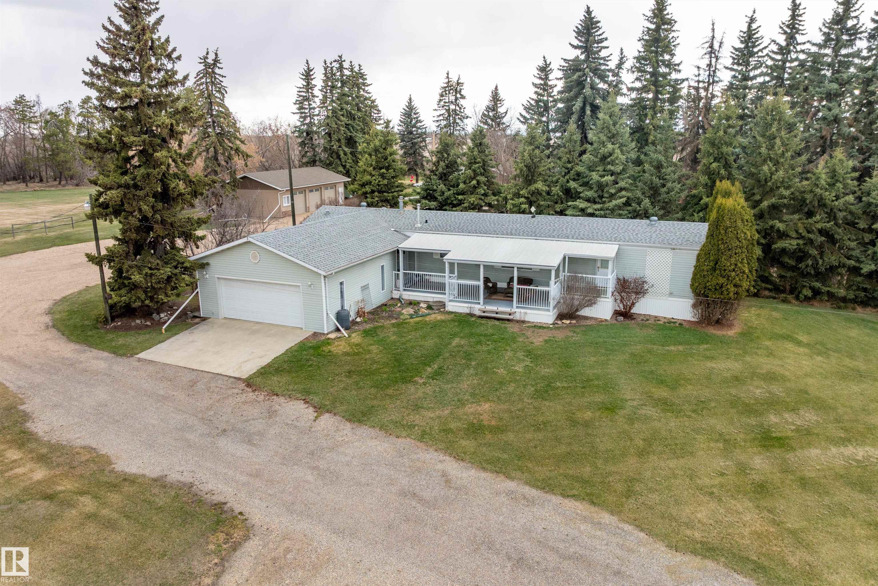 Photo 25 at 55516 Rge Road 250, None, Rural Sturgeon County