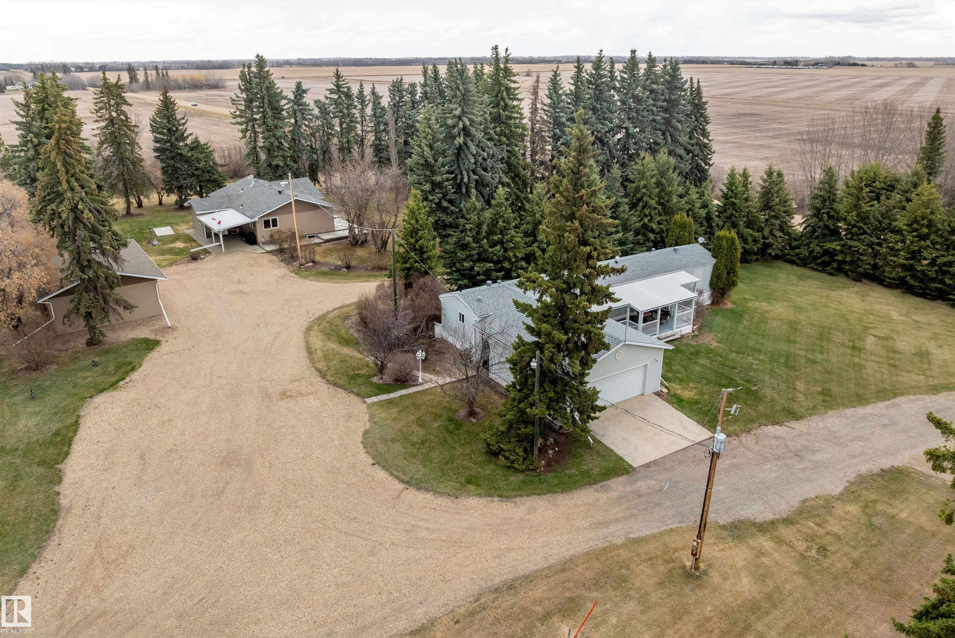 Photo 26 at 55516 Rge Road 250, None, Rural Sturgeon County