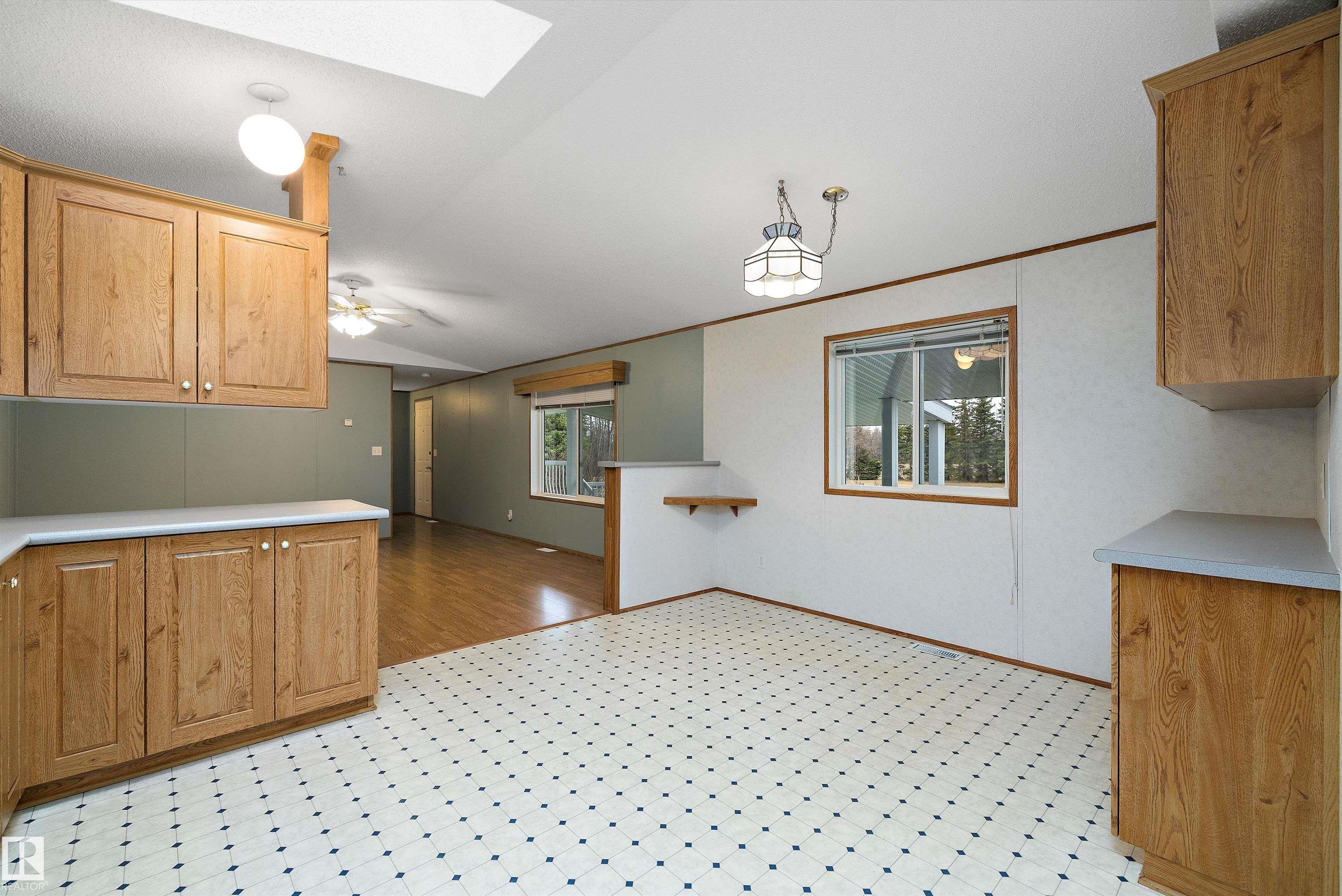 55516 Rge Road 250, None, Rural Sturgeon County