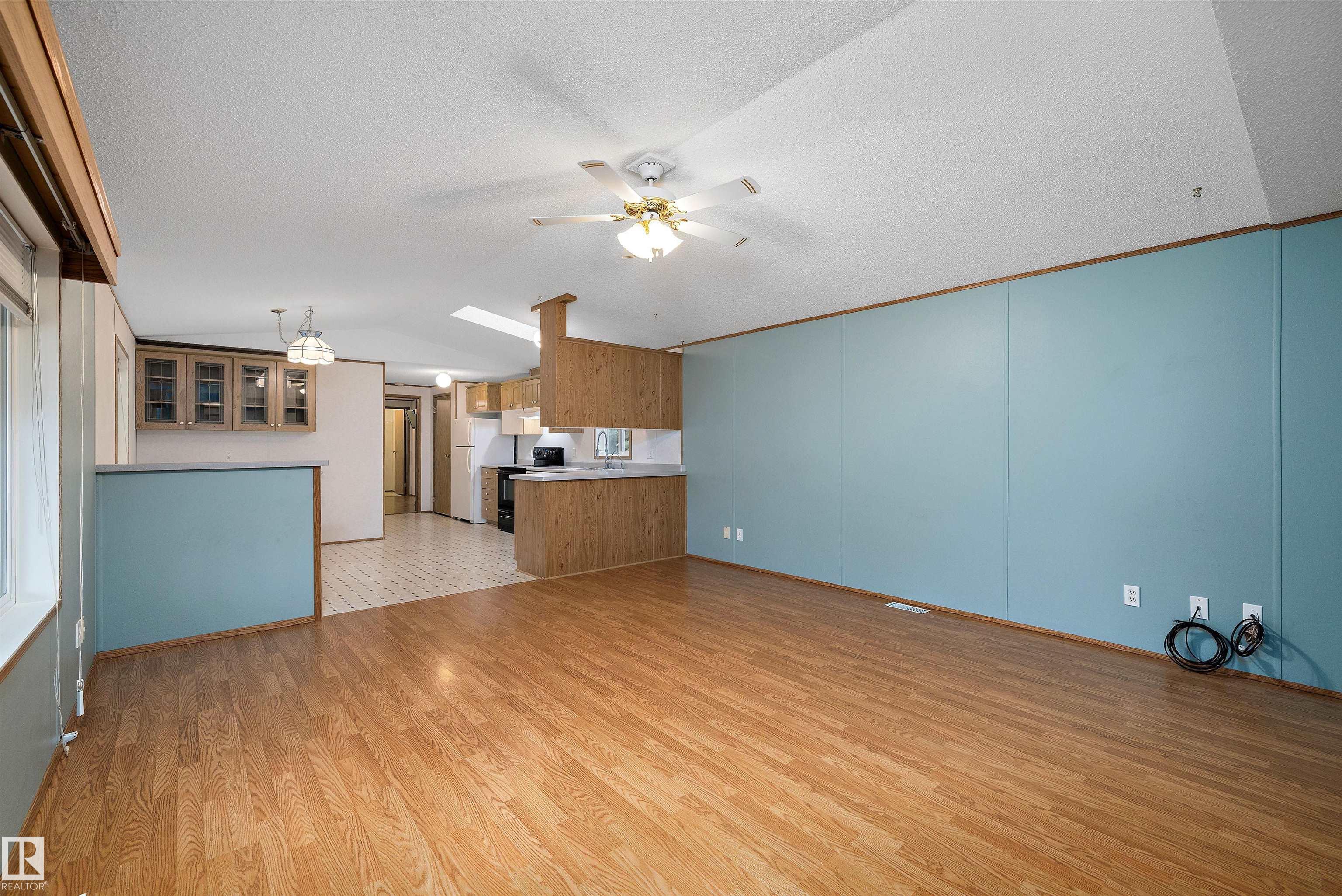 Photo 8 at 55516 Rge Road 250, None, Rural Sturgeon County