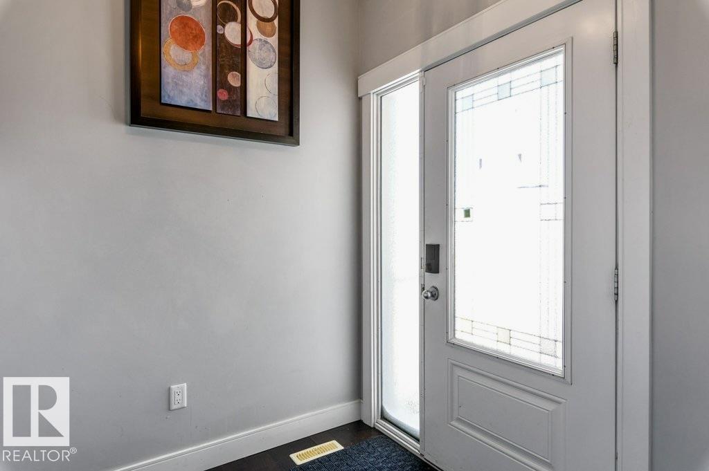 Photo 3 at 4452 6 Street NW, Maple Crest, Edmonton