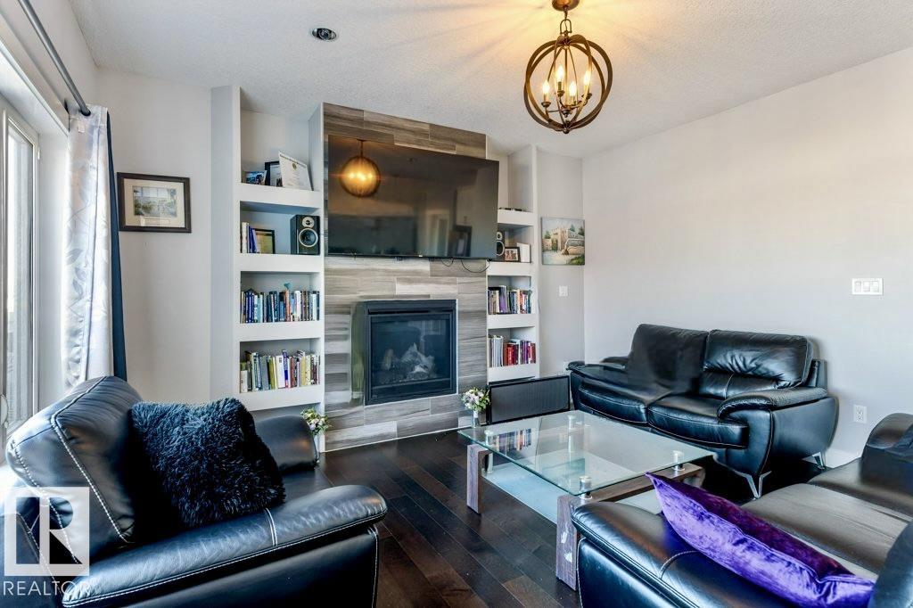 Photo 4 at 4452 6 Street NW, Maple Crest, Edmonton